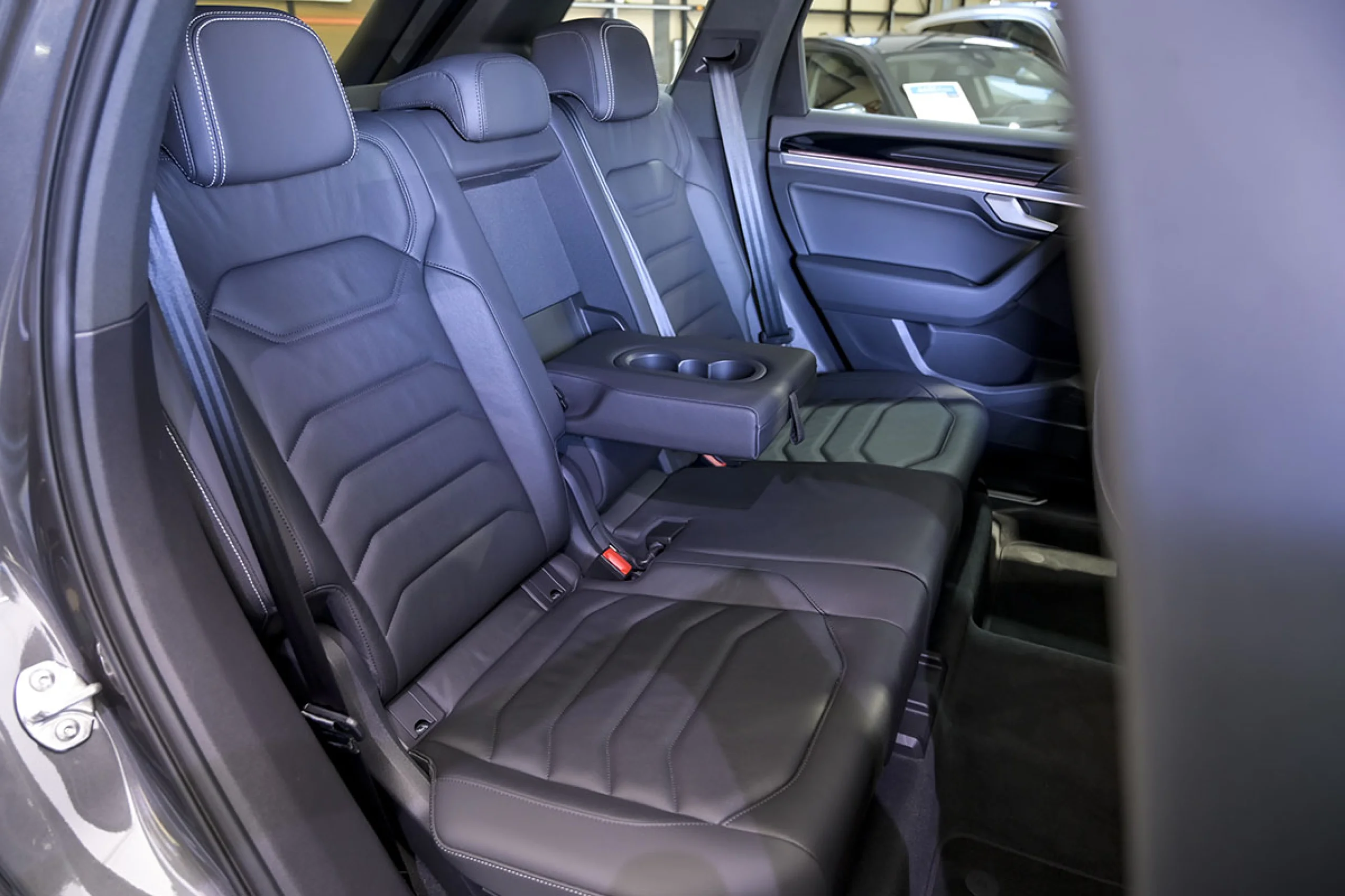 Volkswagen Touareg Prem Eleg 3.0 V6 TDI 210kW Tip 4M - Foto 18