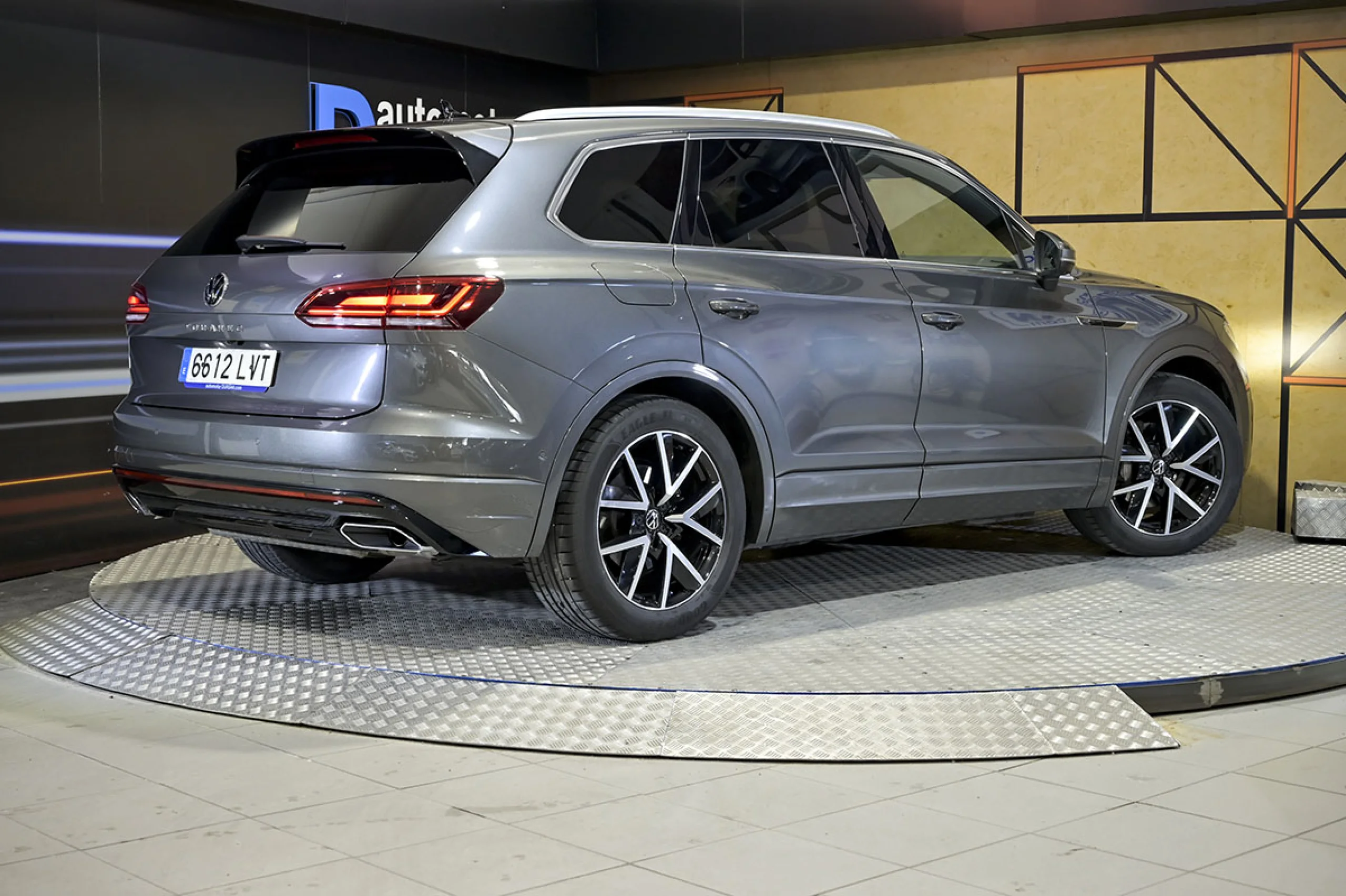 Volkswagen Touareg Prem Eleg 3.0 V6 TDI 210kW Tip 4M - Foto 5