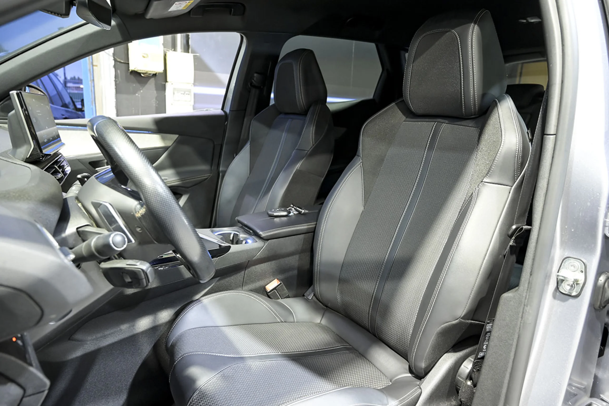 Peugeot 3008 1.5 BlueHDi 96kW SS GT EAT8 - Foto 24