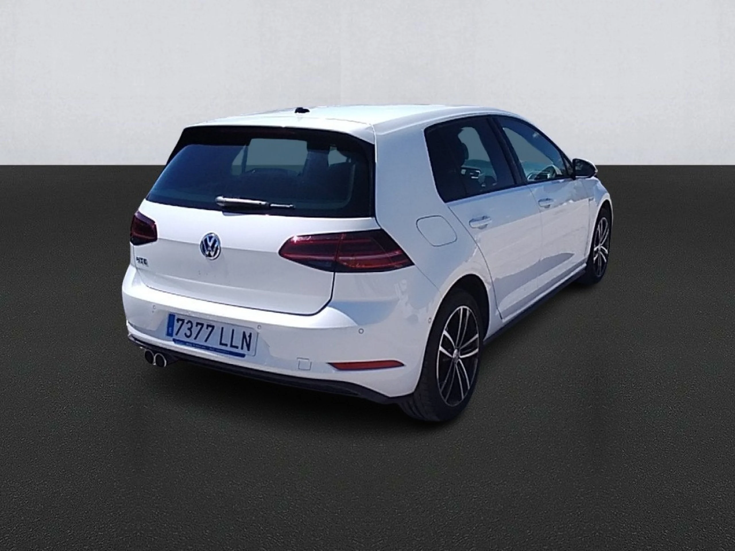Volkswagen Golf (O) GTE 1.4 TSI e-Power 150kW (204CV) DSG - Foto 4