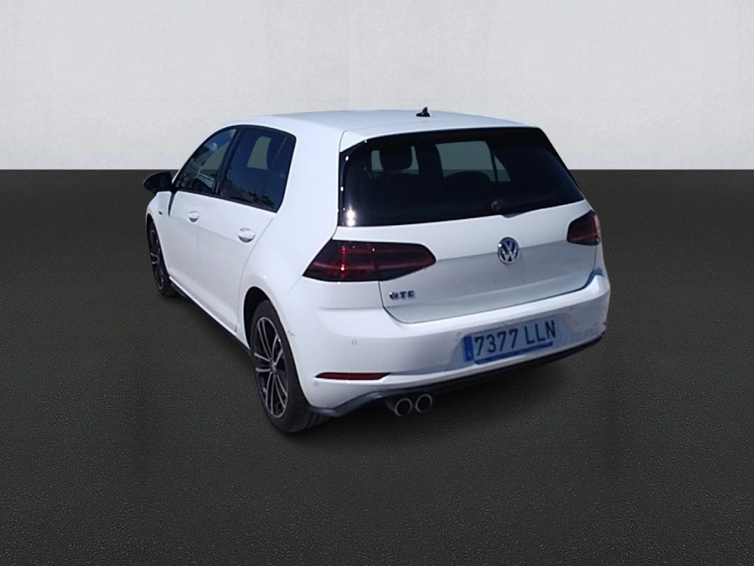 Volkswagen Golf (O) GTE 1.4 TSI e-Power 150kW (204CV) DSG - Foto 6