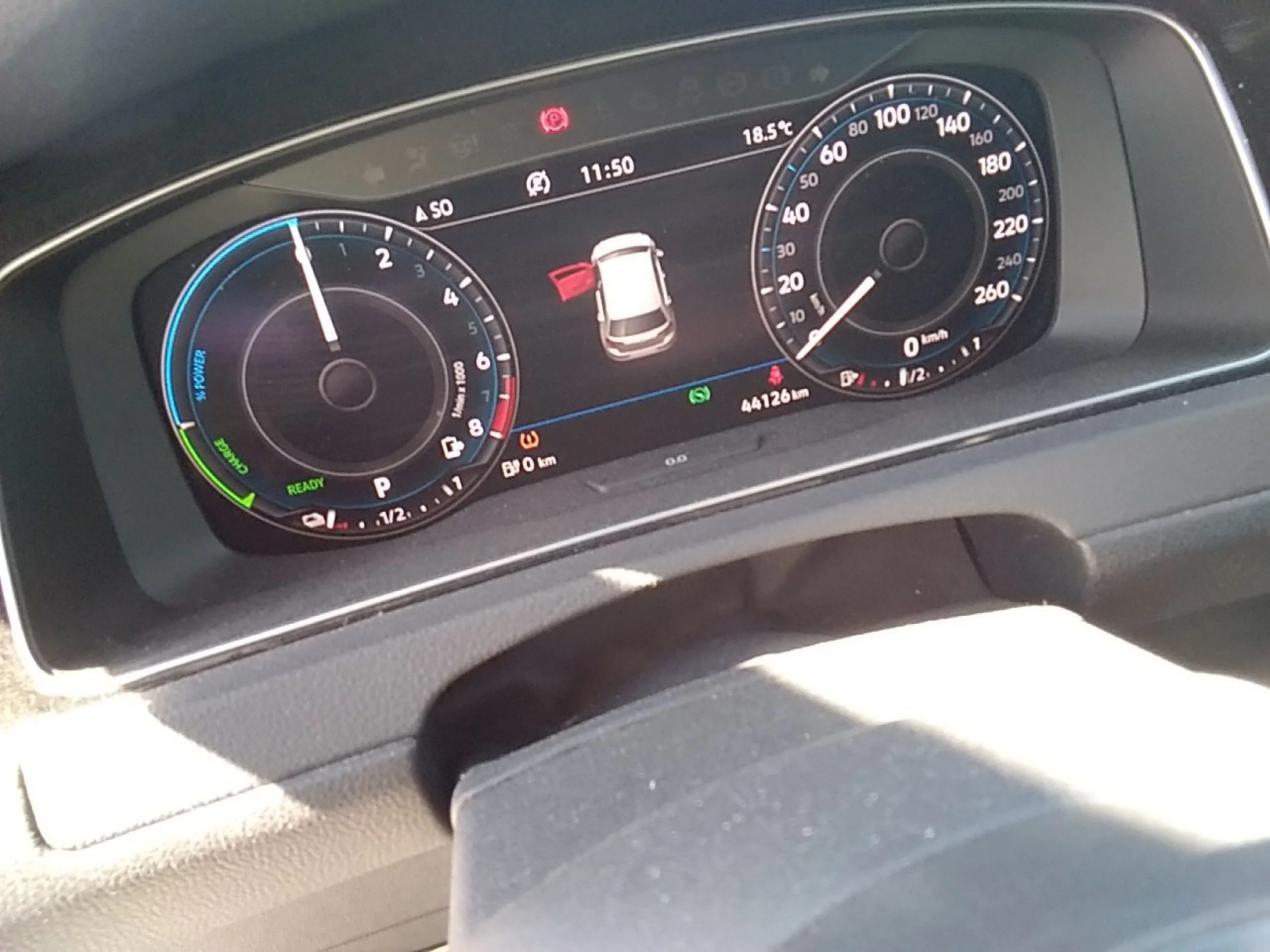 Volkswagen Golf (O) GTE 1.4 TSI e-Power 150kW (204CV) DSG - Foto 8