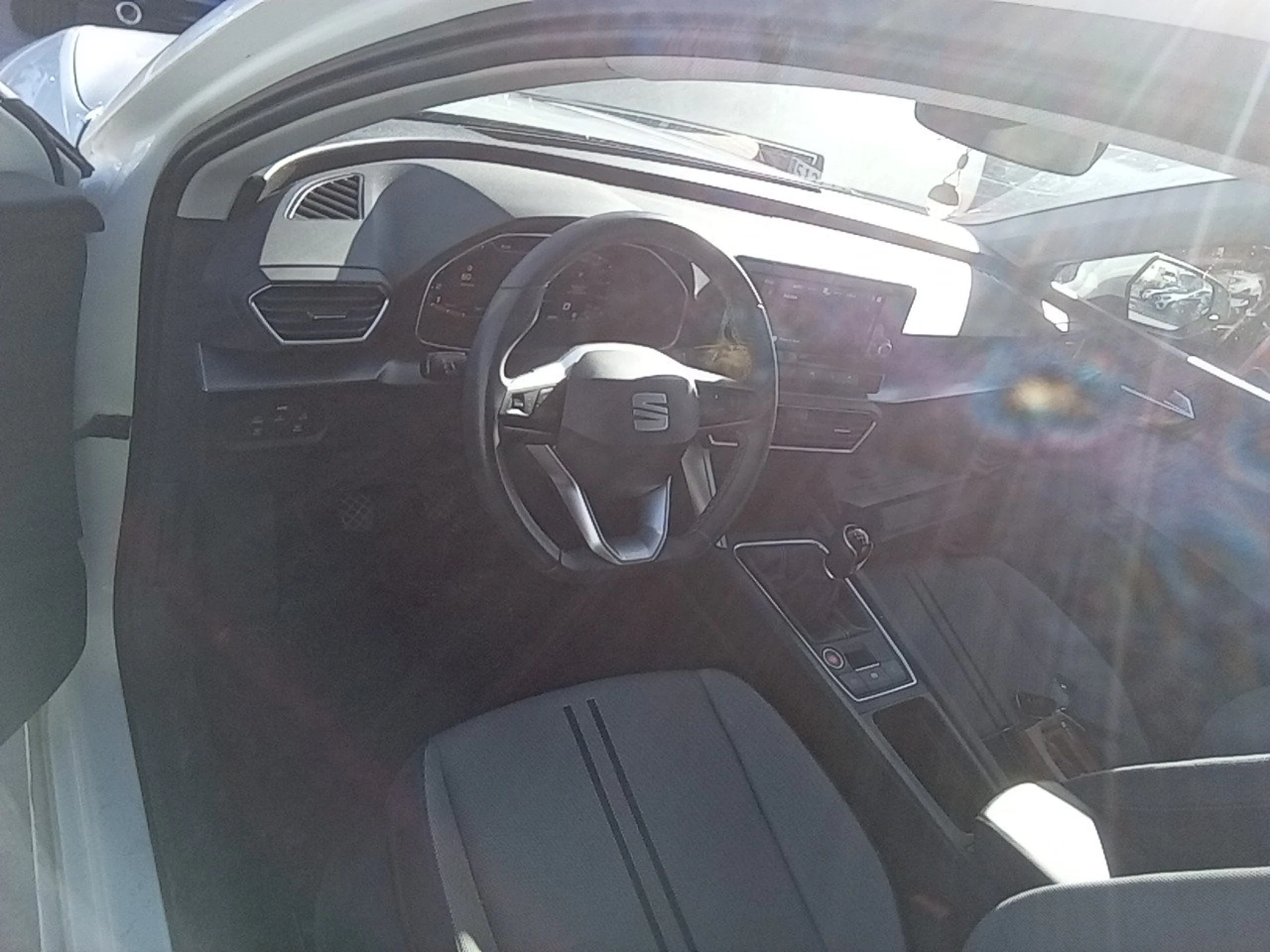 Seat Leon 2.0 TDI 85kW S&amp;S Style Go - Foto 7