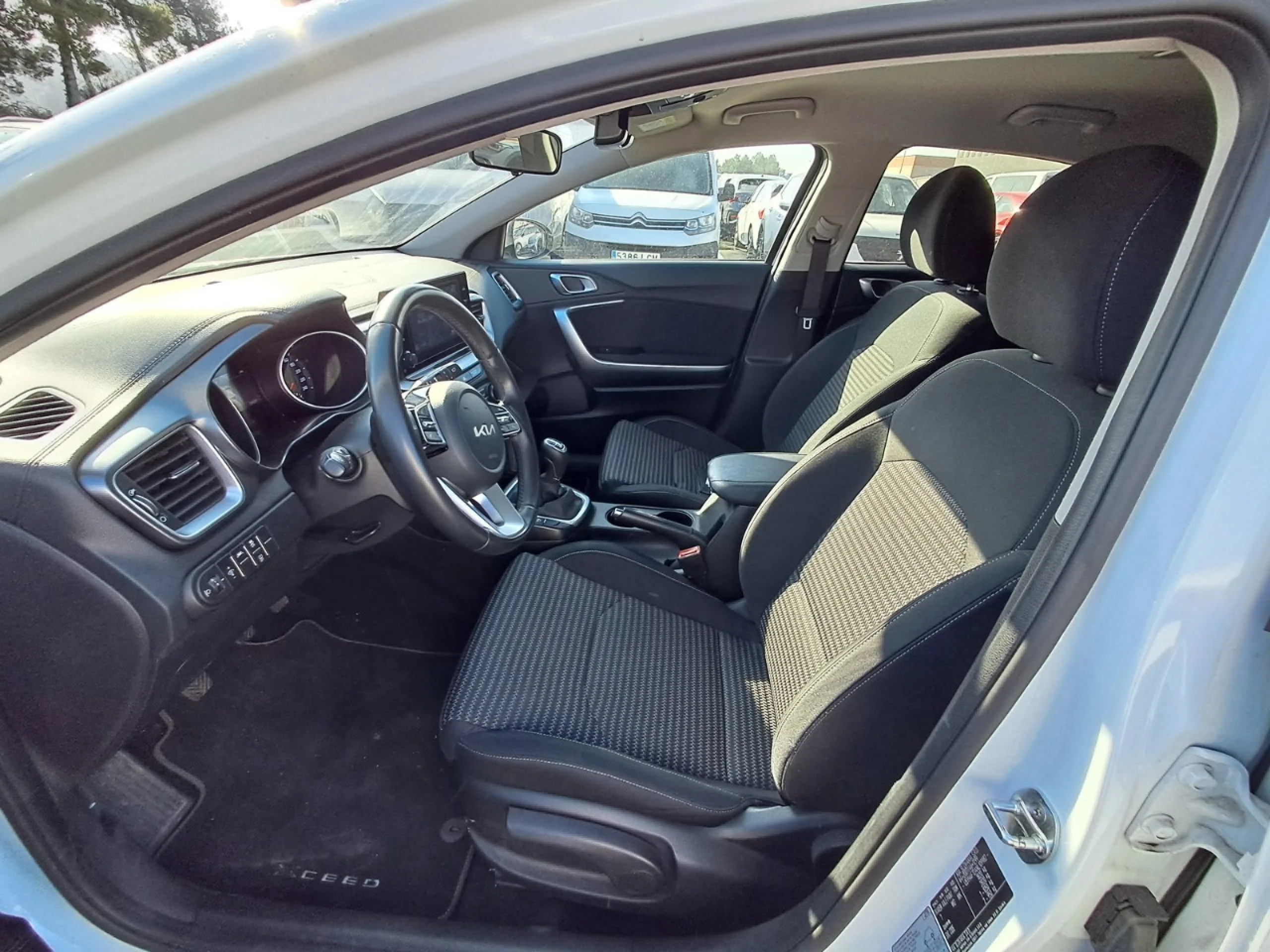 Kia XCeed 1.0 T-GDi Drive 88kW (120CV) - Foto 7