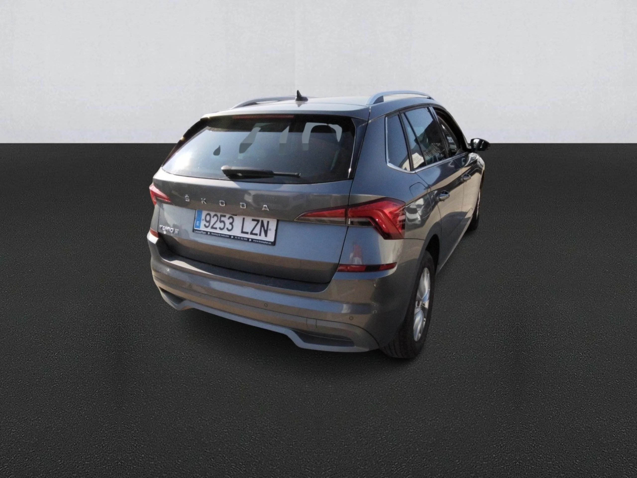 Skoda Kamiq 1.0 TSI 81kW (110CV) Emotion - Foto 4