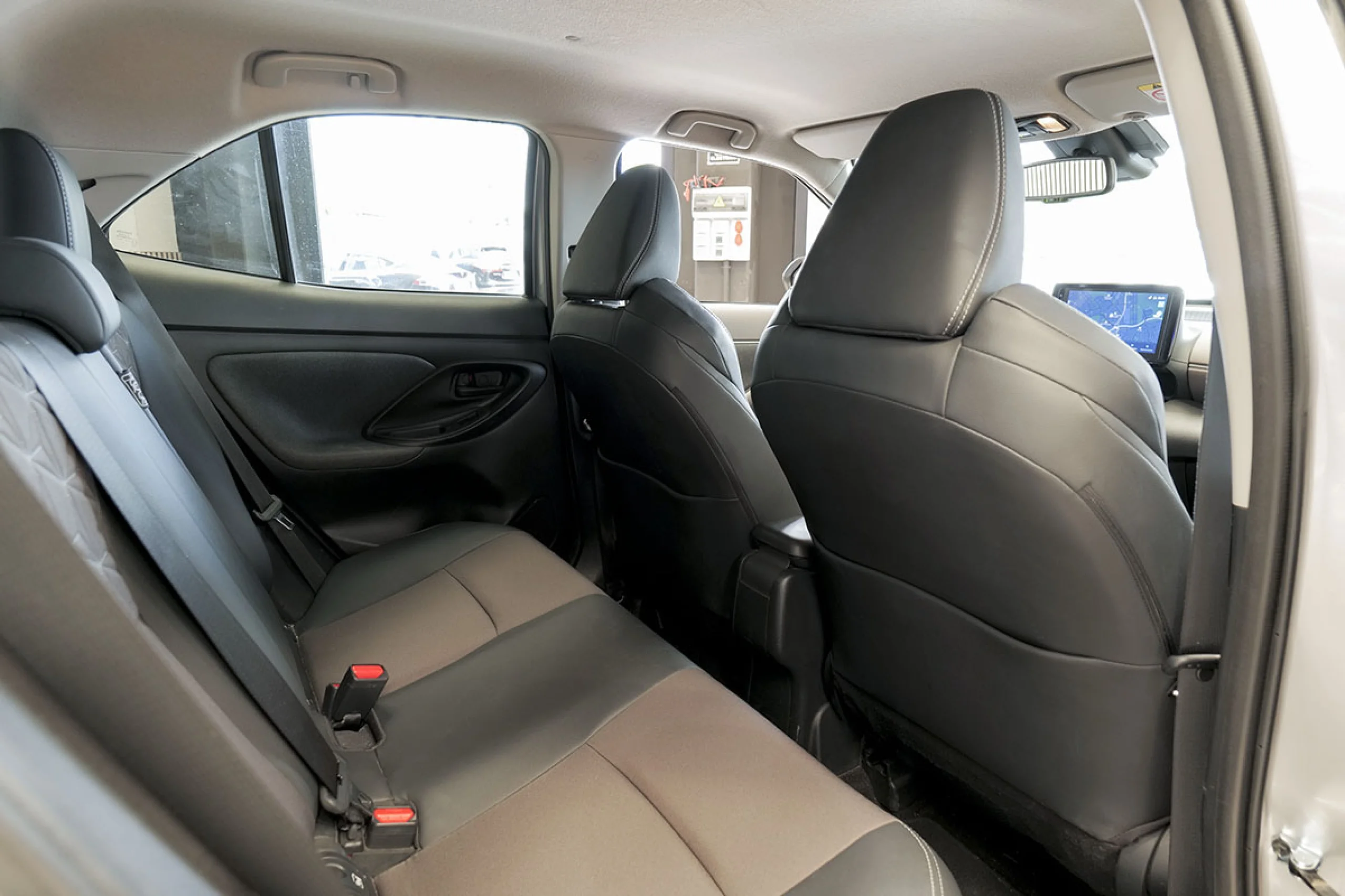Toyota Yaris Cross 1.5 120H Style - Foto 13