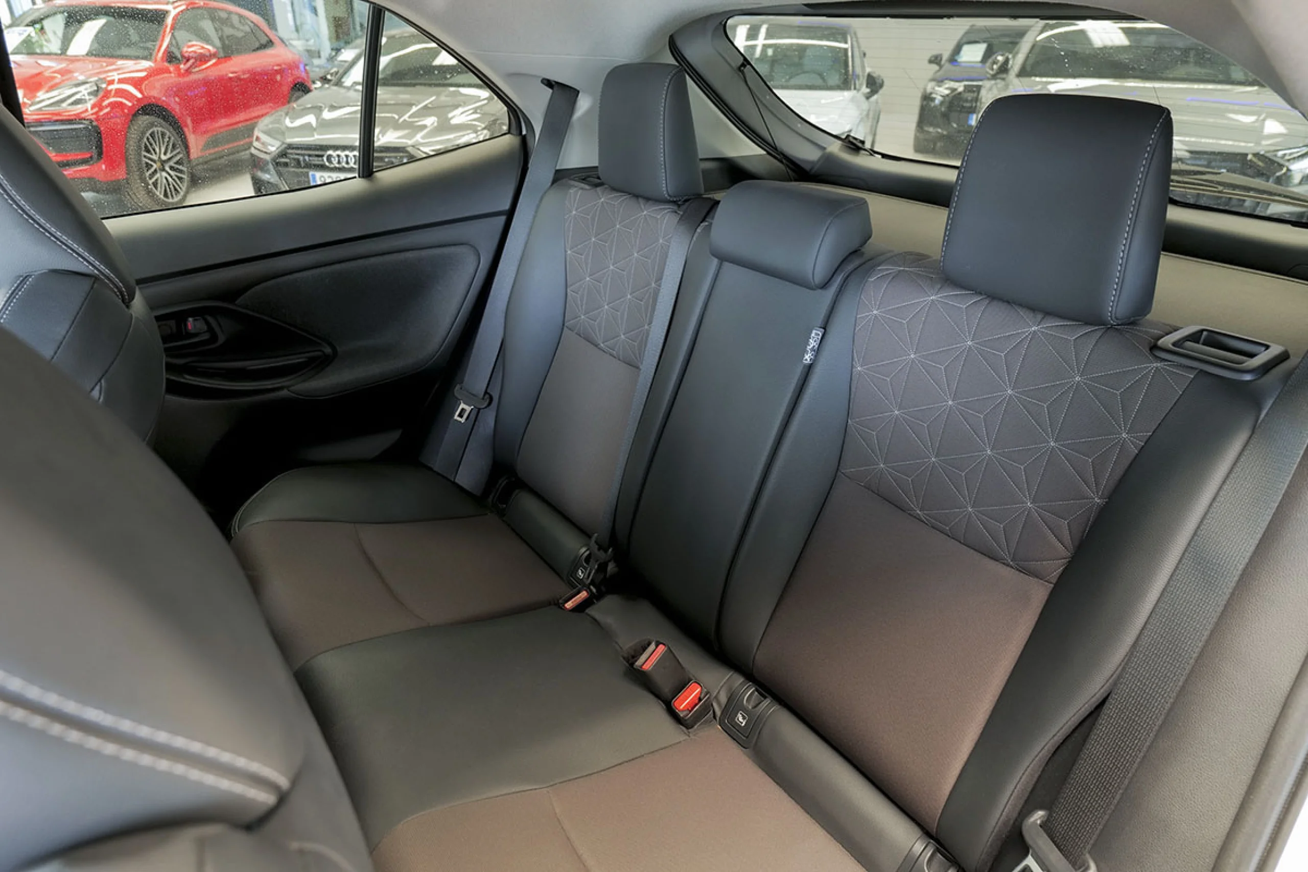 Toyota Yaris Cross 1.5 120H Style - Foto 15