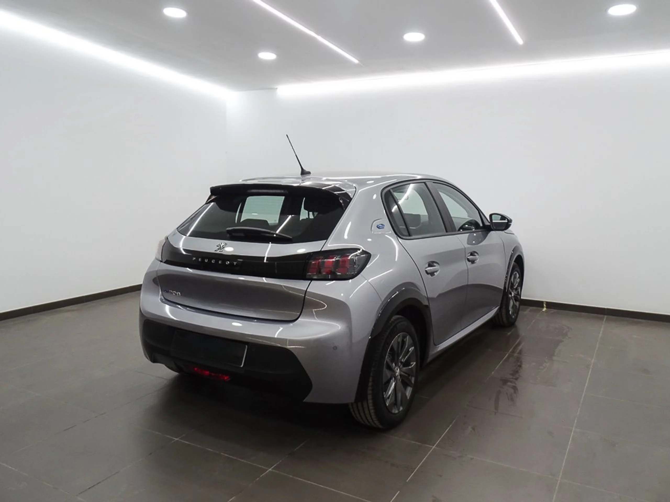 Peugeot 208 e-208 Electrico Active - Foto 4