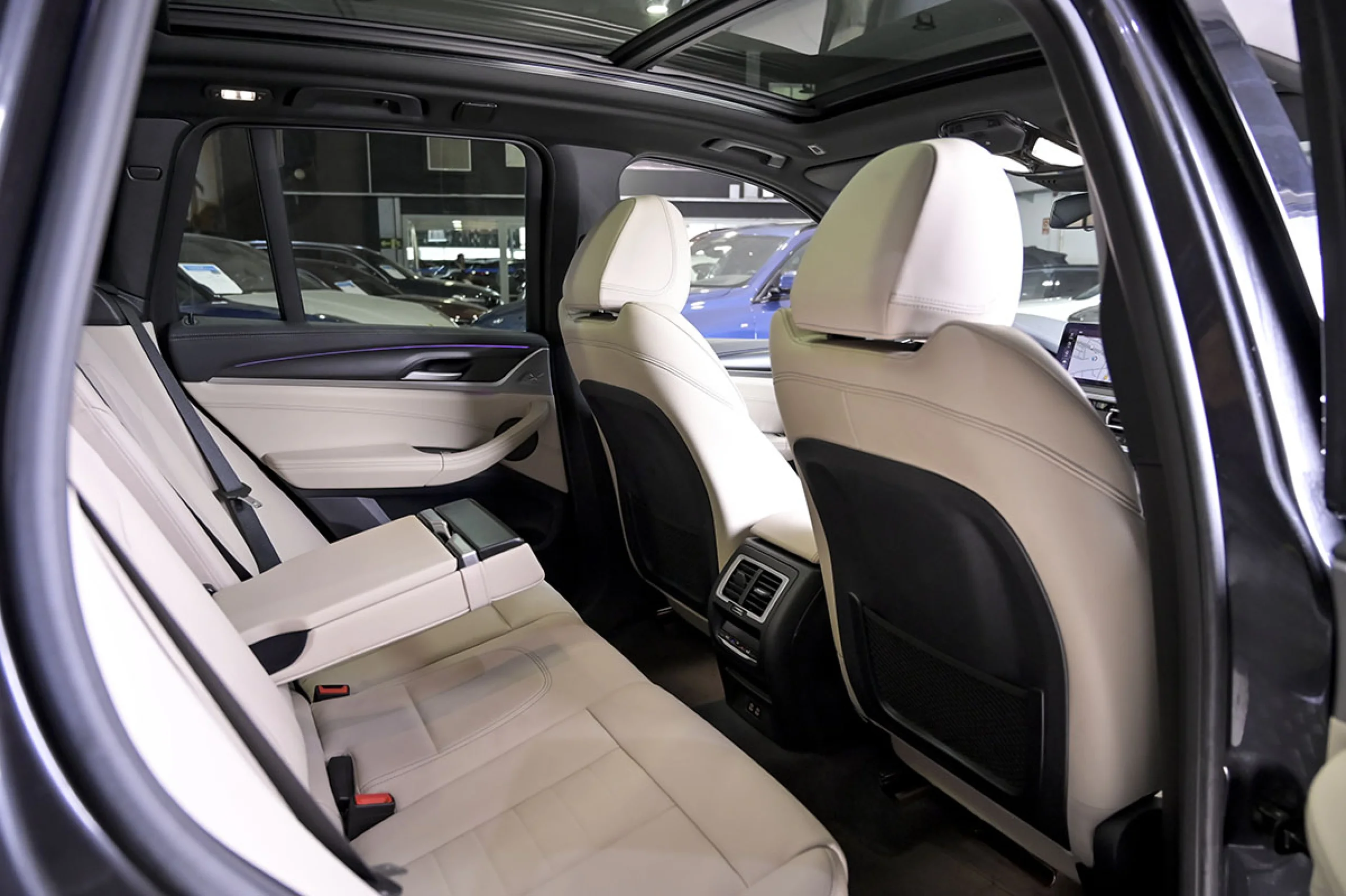 BMW IX3 80 kWh M Sport - Foto 14