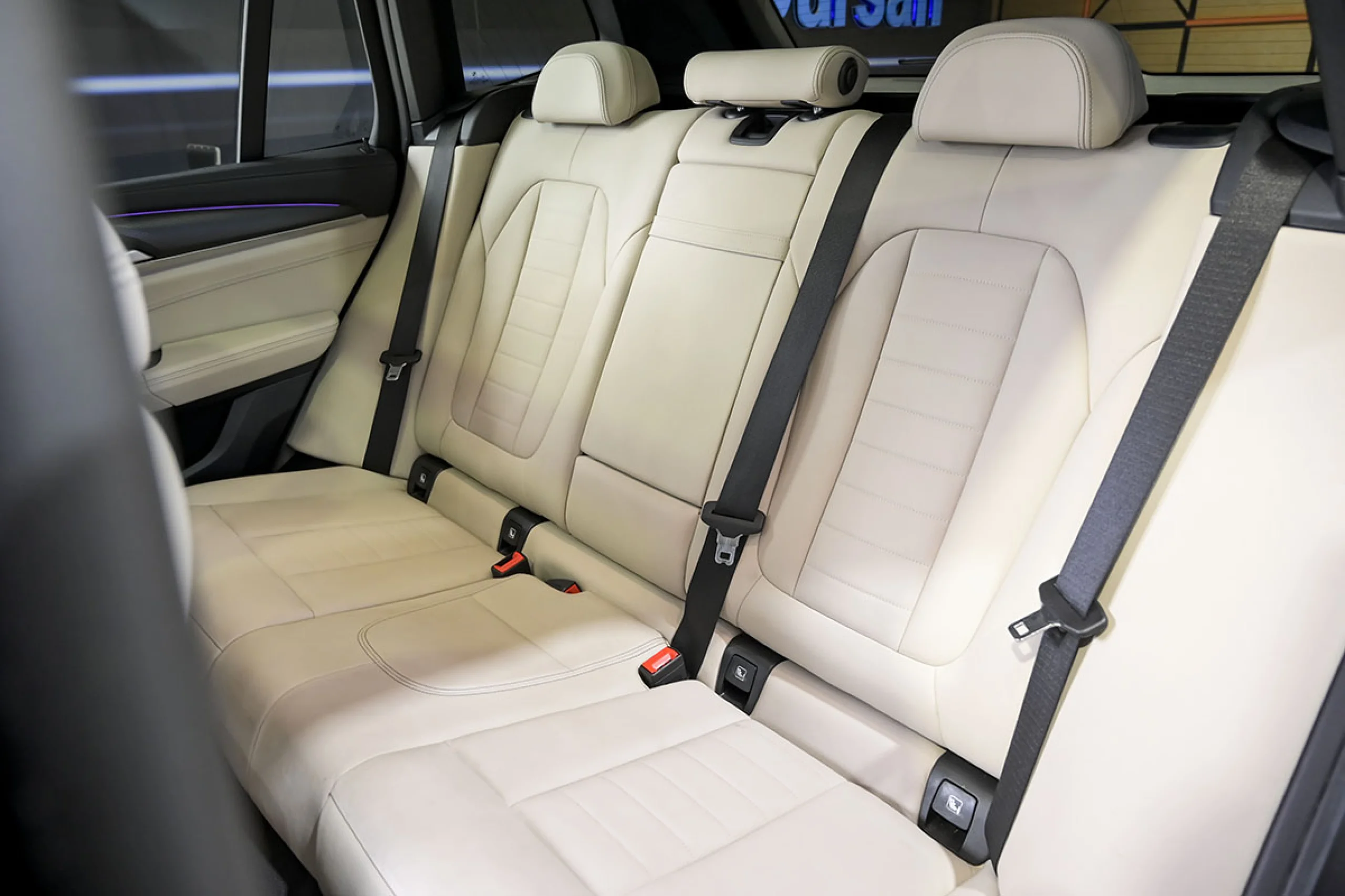 BMW IX3 80 kWh M Sport - Foto 16