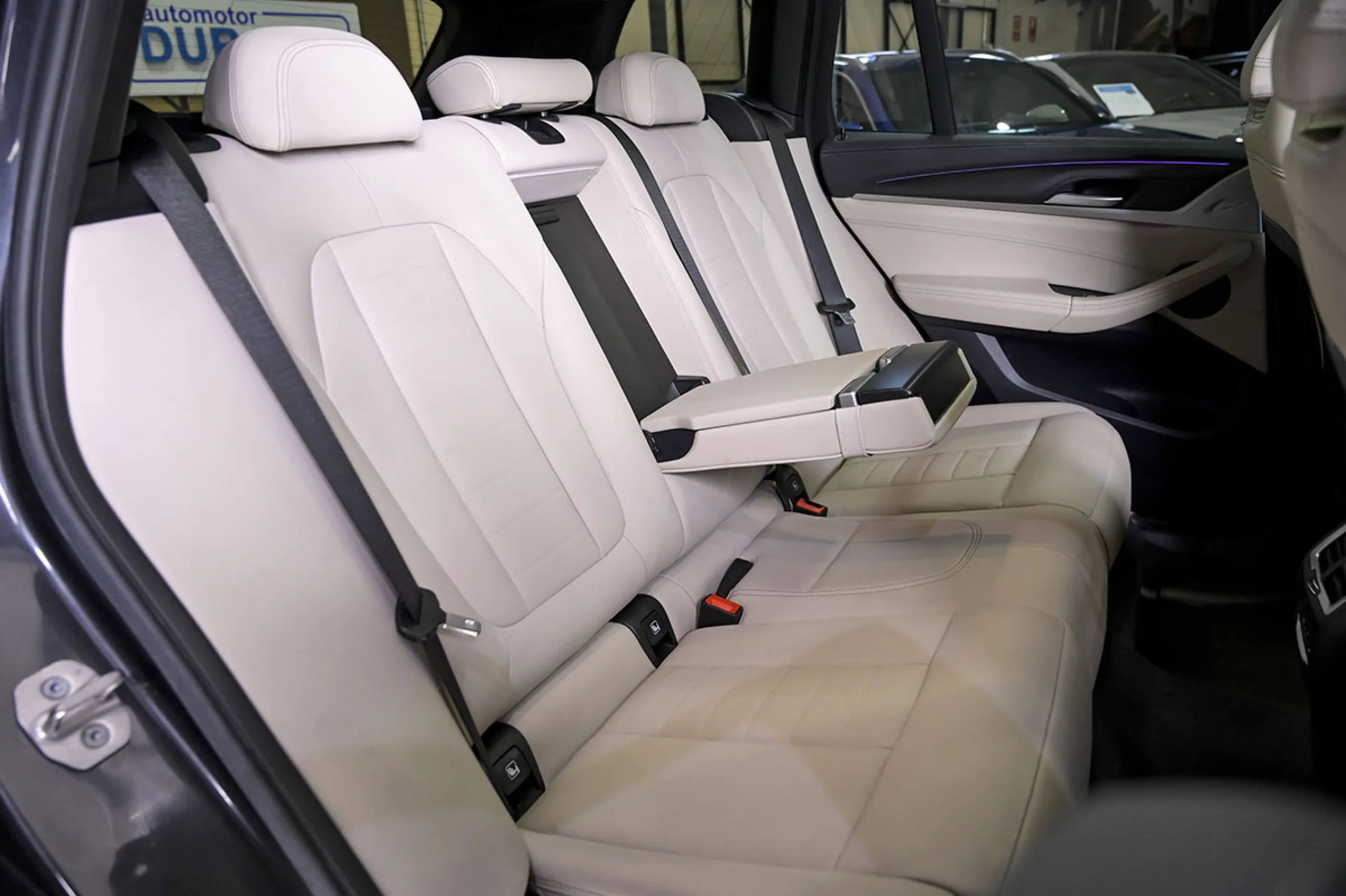 BMW IX3 80 kWh M Sport - Foto 17