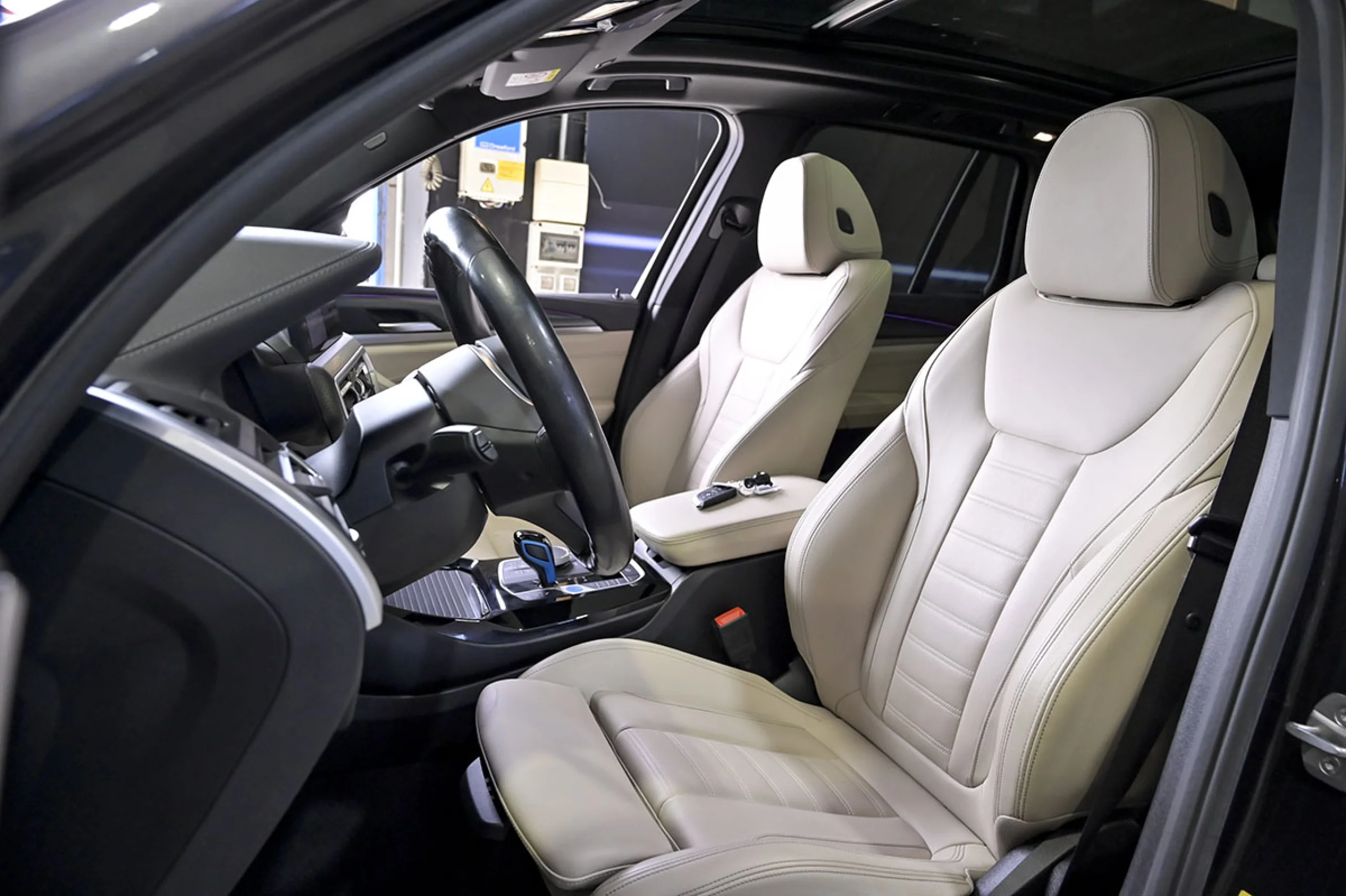 BMW IX3 80 kWh M Sport - Foto 21