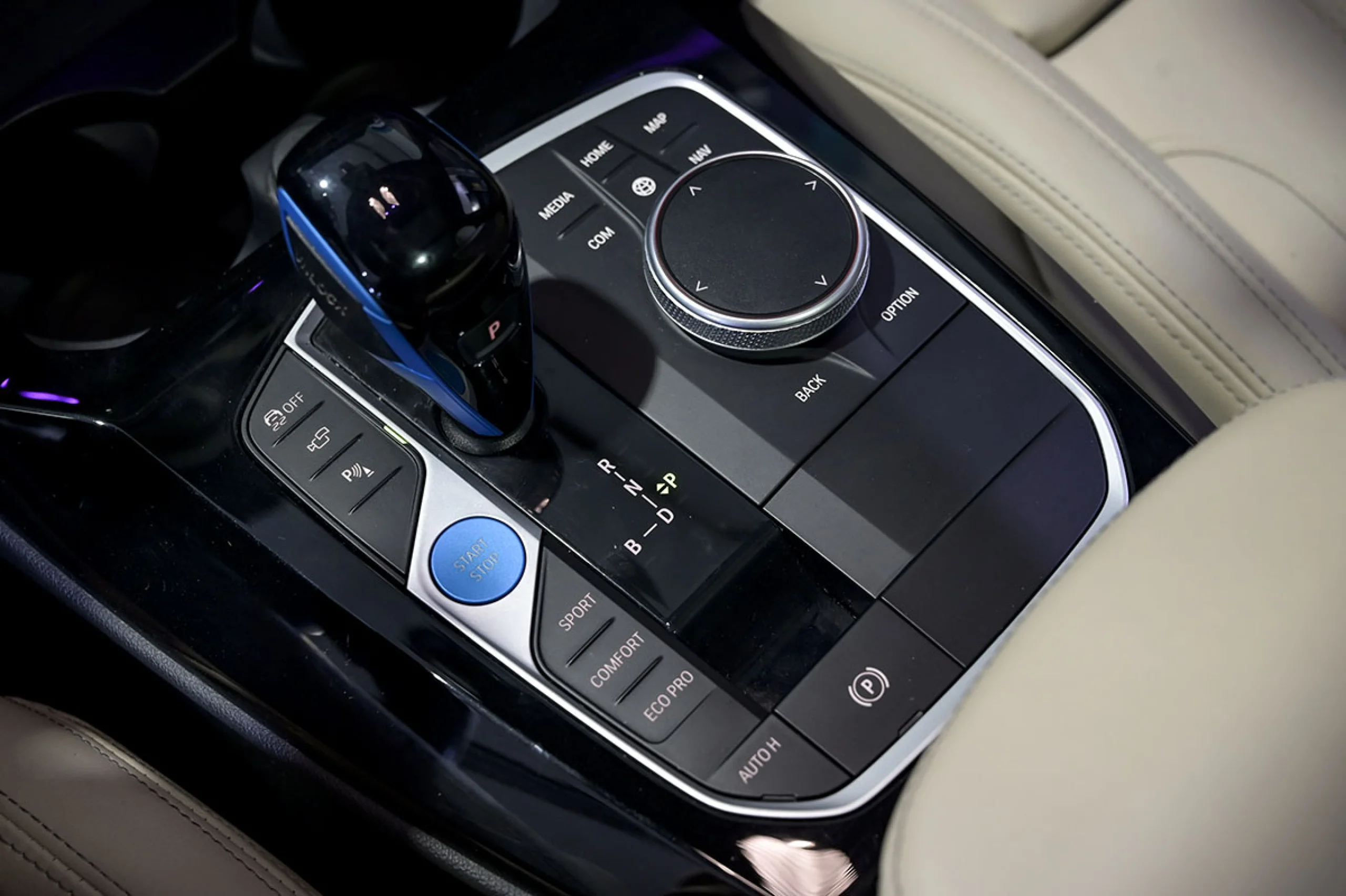 BMW IX3 80 kWh M Sport - Foto 31