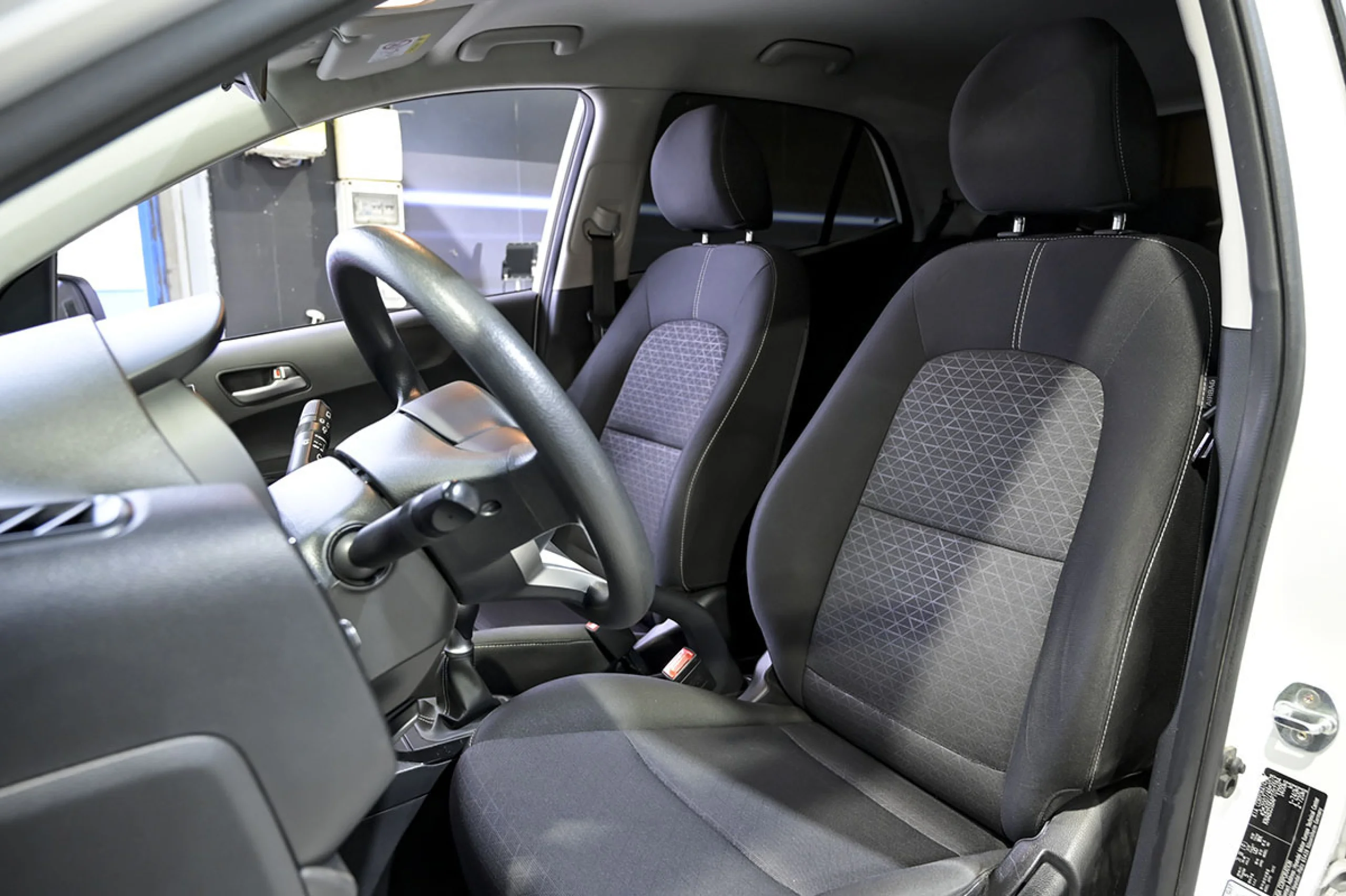 Kia Picanto 1.0 DPi 49kW 67CV Concept Pack Comfort - Foto 9