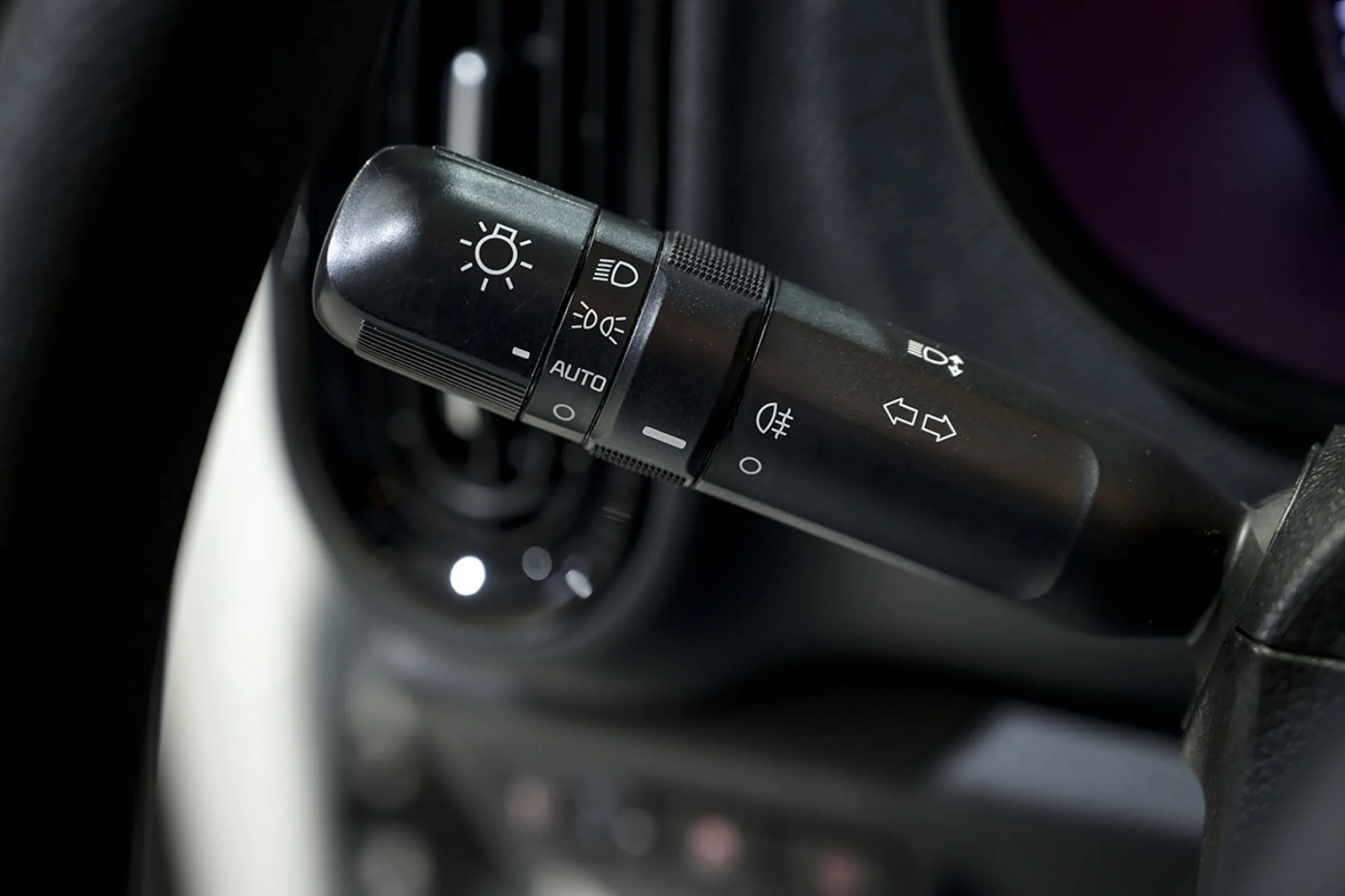 Kia Picanto 1.0 DPi 49kW 67CV Concept Pack Comfort - Foto 23