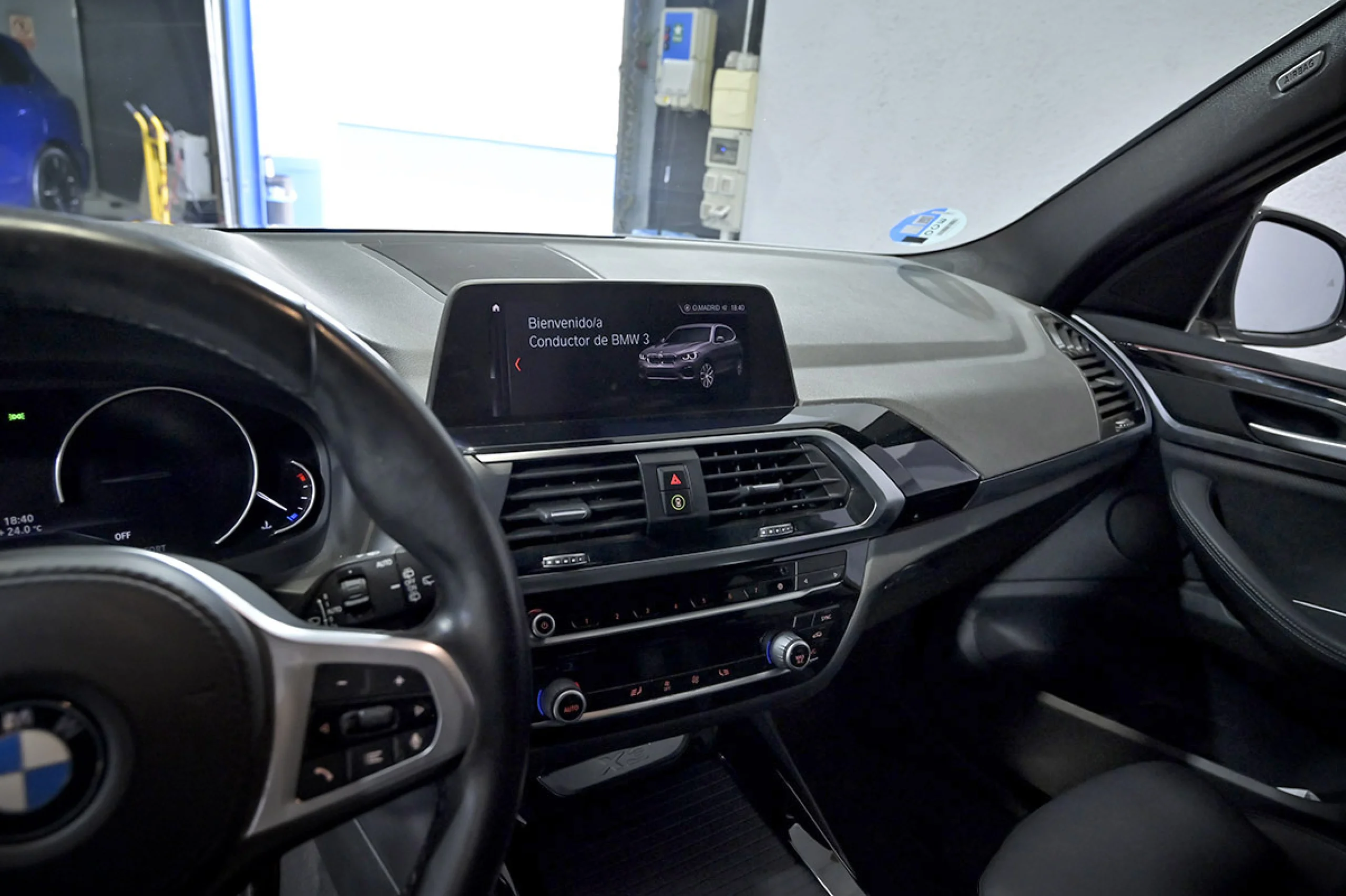BMW X3 xDrive20d - Foto 28