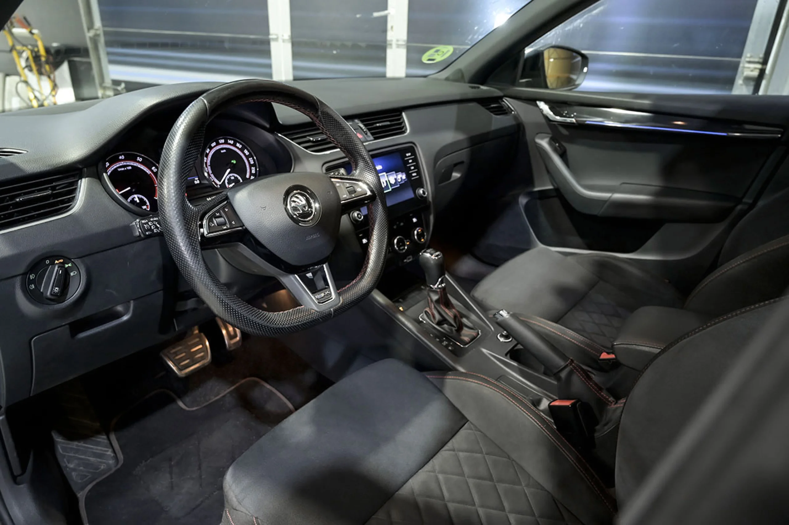 Skoda Octavia 2.0 TSI 180kW 245CV DSG RS - Foto 6