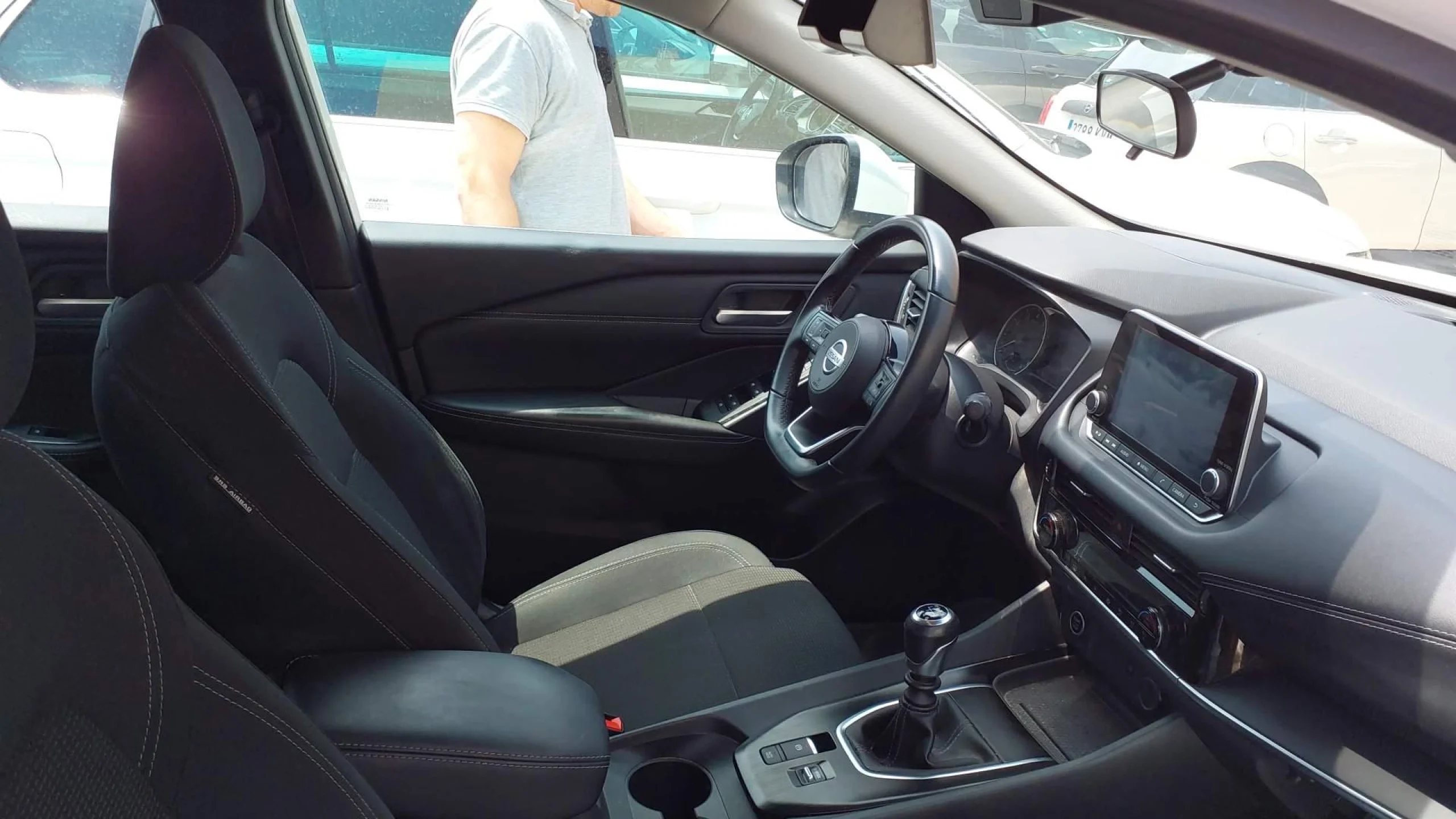 Nissan Qashqai DIG-T 103kW (140CV) mHEV 4x2 Acenta - Foto 5