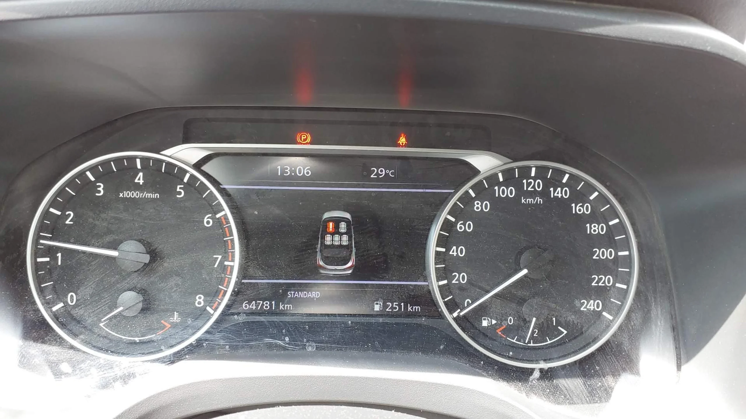 Nissan Qashqai DIG-T 103kW (140CV) mHEV 4x2 Acenta - Foto 6