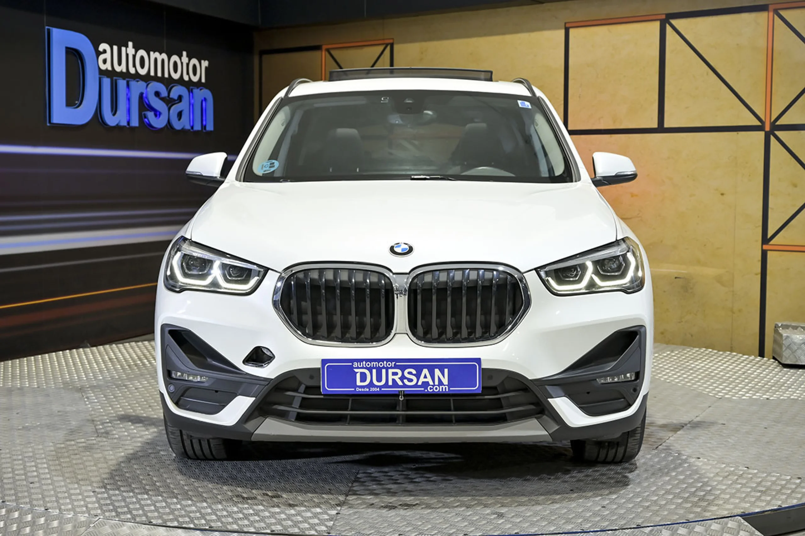 BMW X1 sDrive18dA Corporate - Foto 2