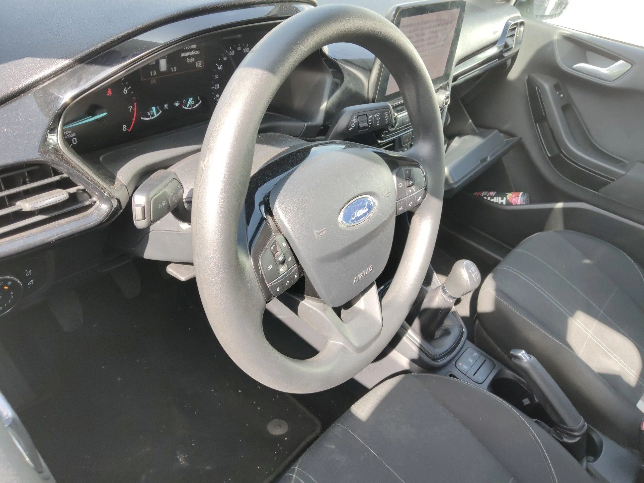 Ford Fiesta 1.1 PFI GLP 55kW (75CV) Trend - Foto 7