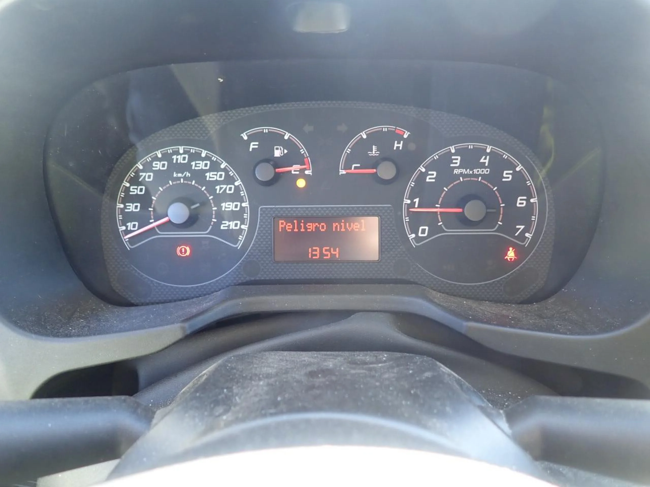 Fiat Fiorino Cargo Base N1 1.3 MJet 59 kW (80 CV) - Foto 7