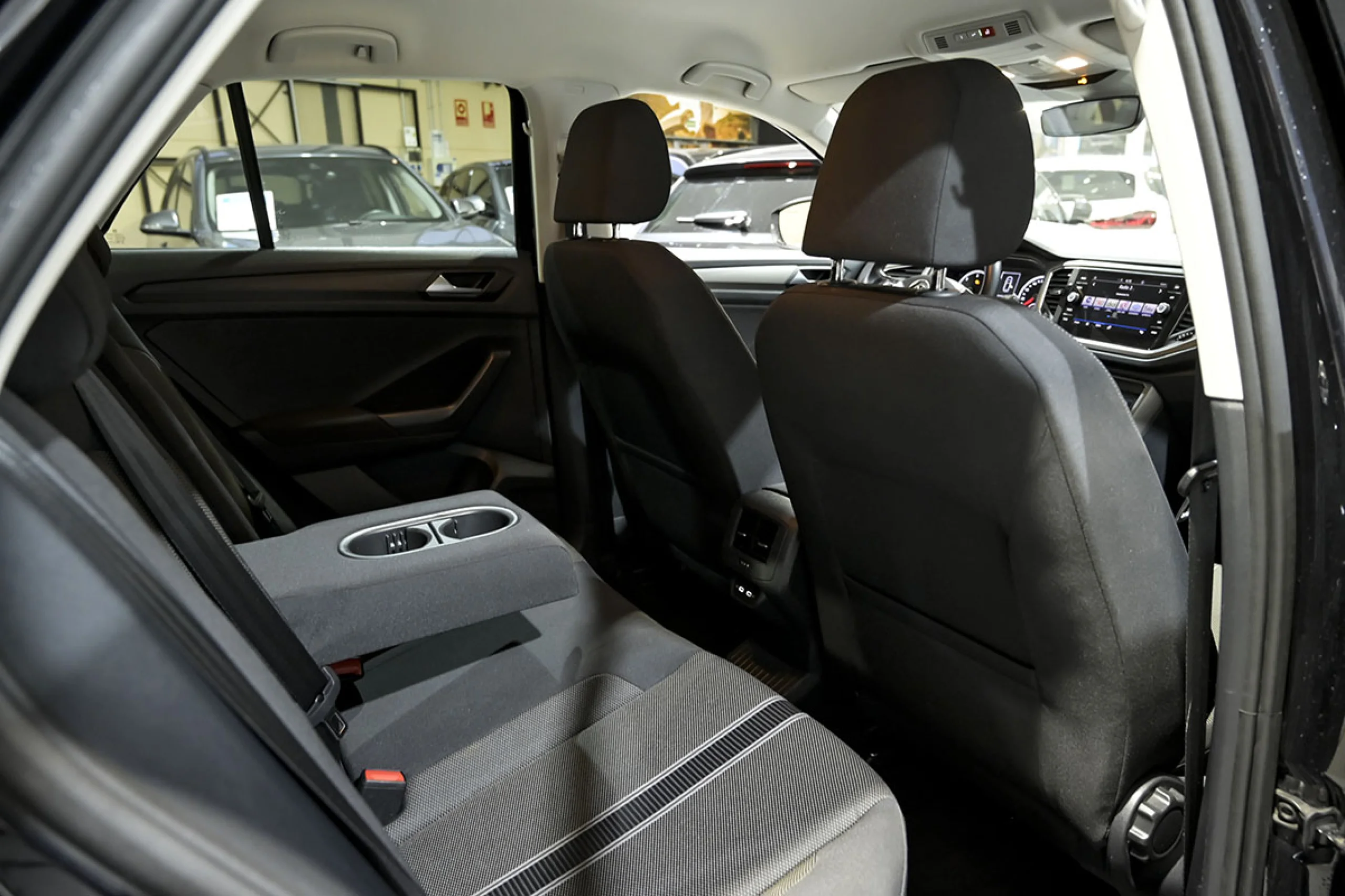 Volkswagen T-Roc Advance 2.0 TDI 85kW 115CV - Foto 15