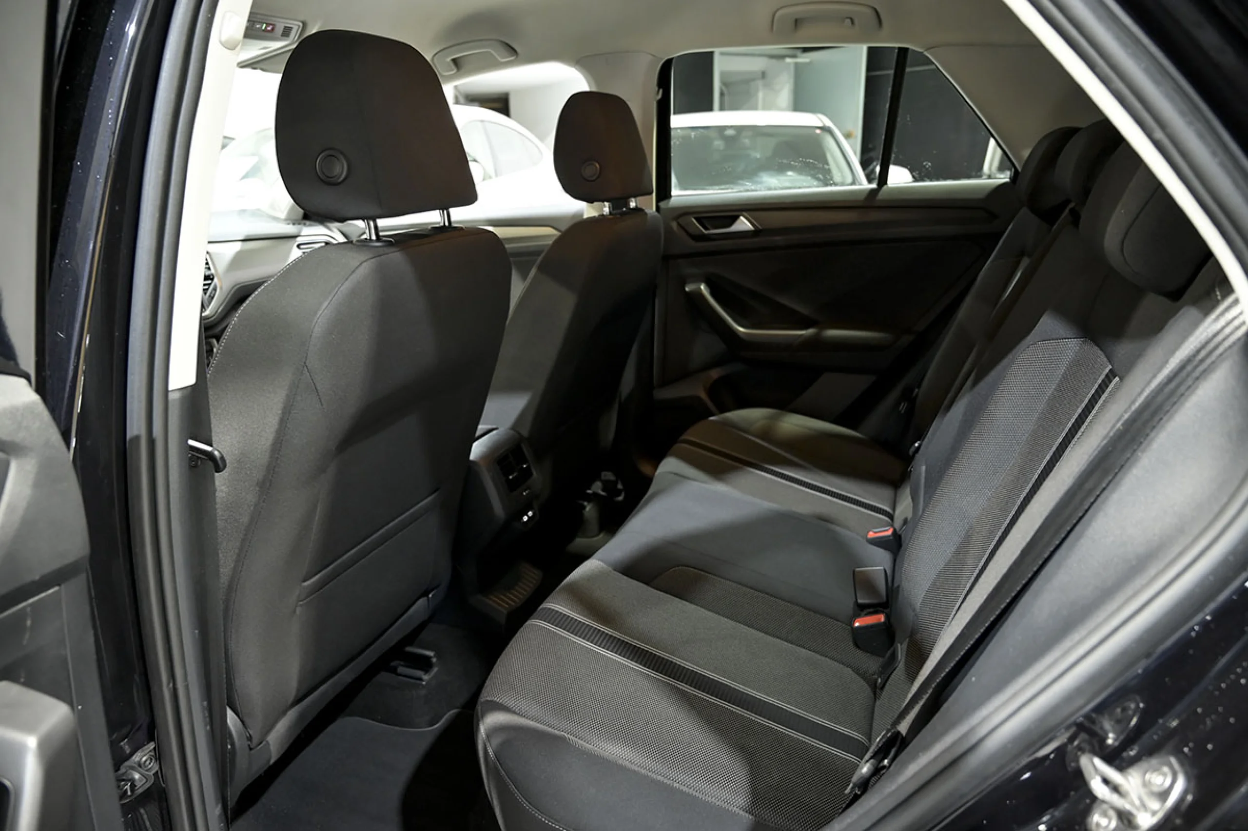 Volkswagen T-Roc Advance 2.0 TDI 85kW 115CV - Foto 16