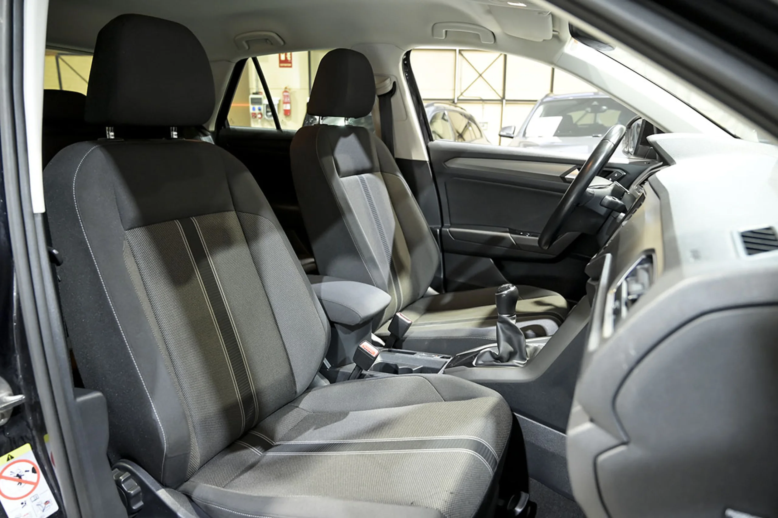 Volkswagen T-Roc Advance 2.0 TDI 85kW 115CV - Foto 32