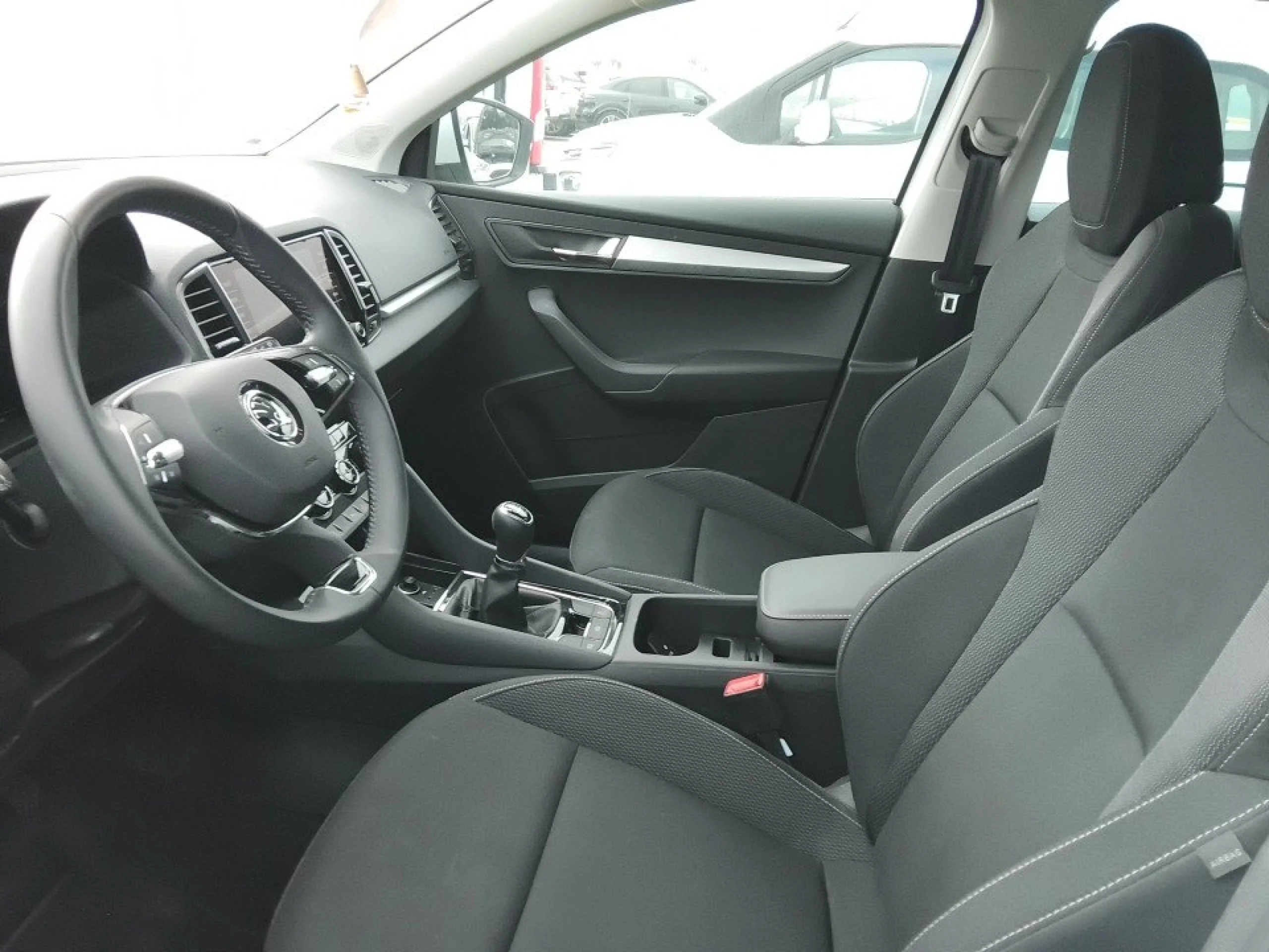 Skoda Karoq 2.0 TDI 85kW (115CV) Ambition - Foto 7