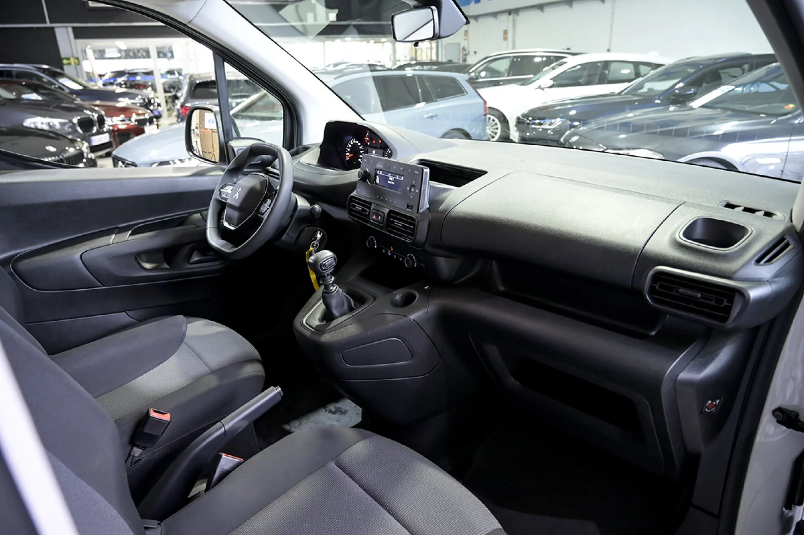 Peugeot Rifter Active Pack Business Std. BlueHDi 100 - Foto 28