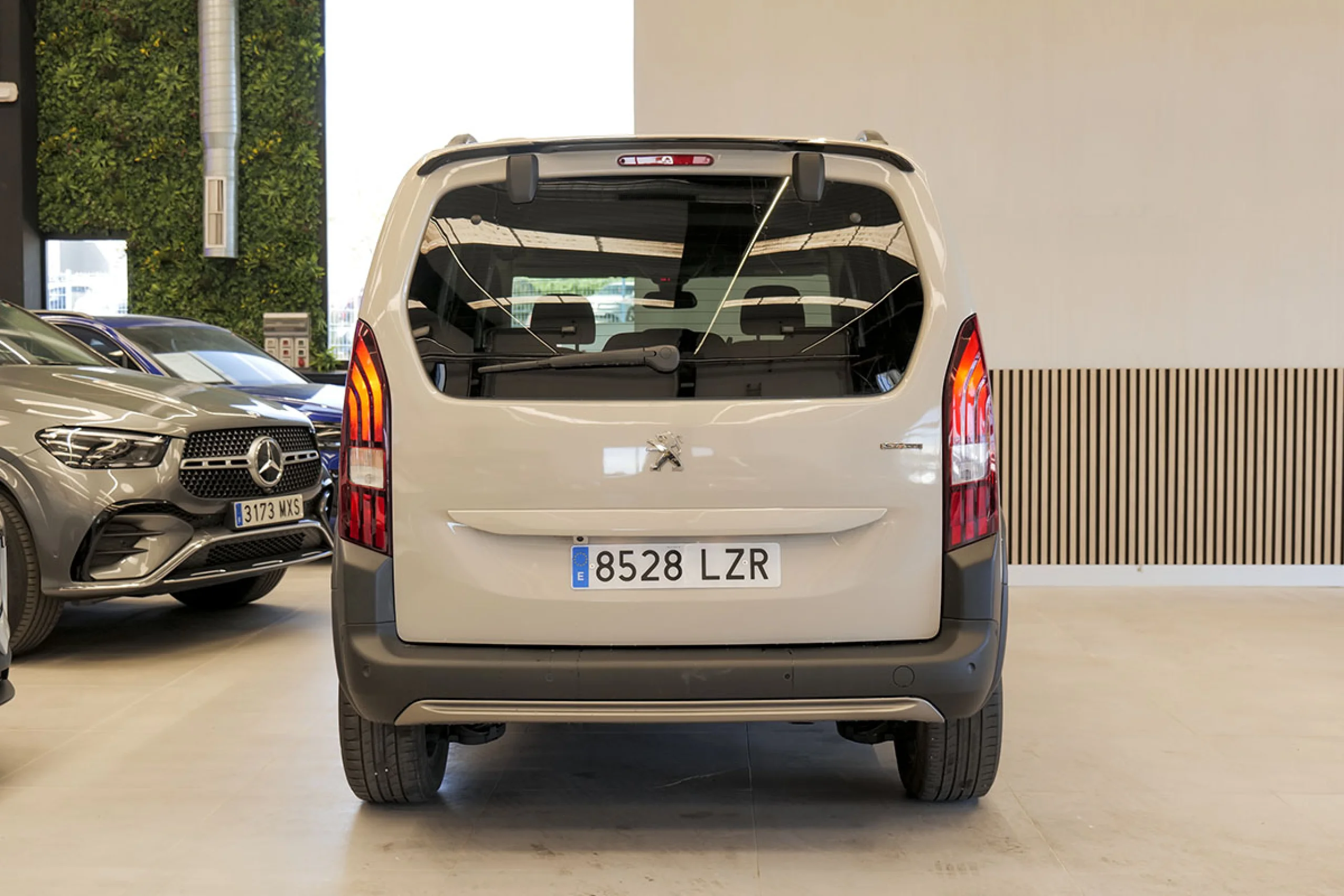 Peugeot Rifter GT Standard BlueHDi 96kW Auto - Foto 10