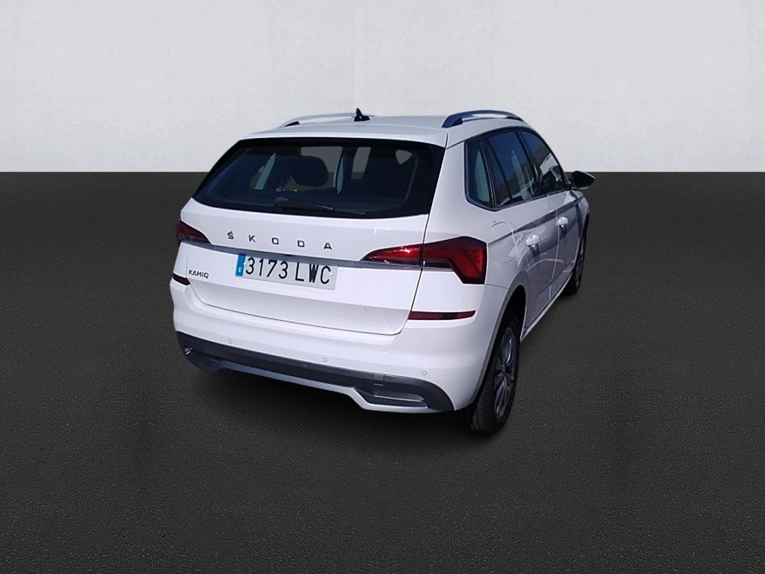 Skoda Kamiq 1.0 TSI 81kW (110CV) DSG AMBITION - Foto 4