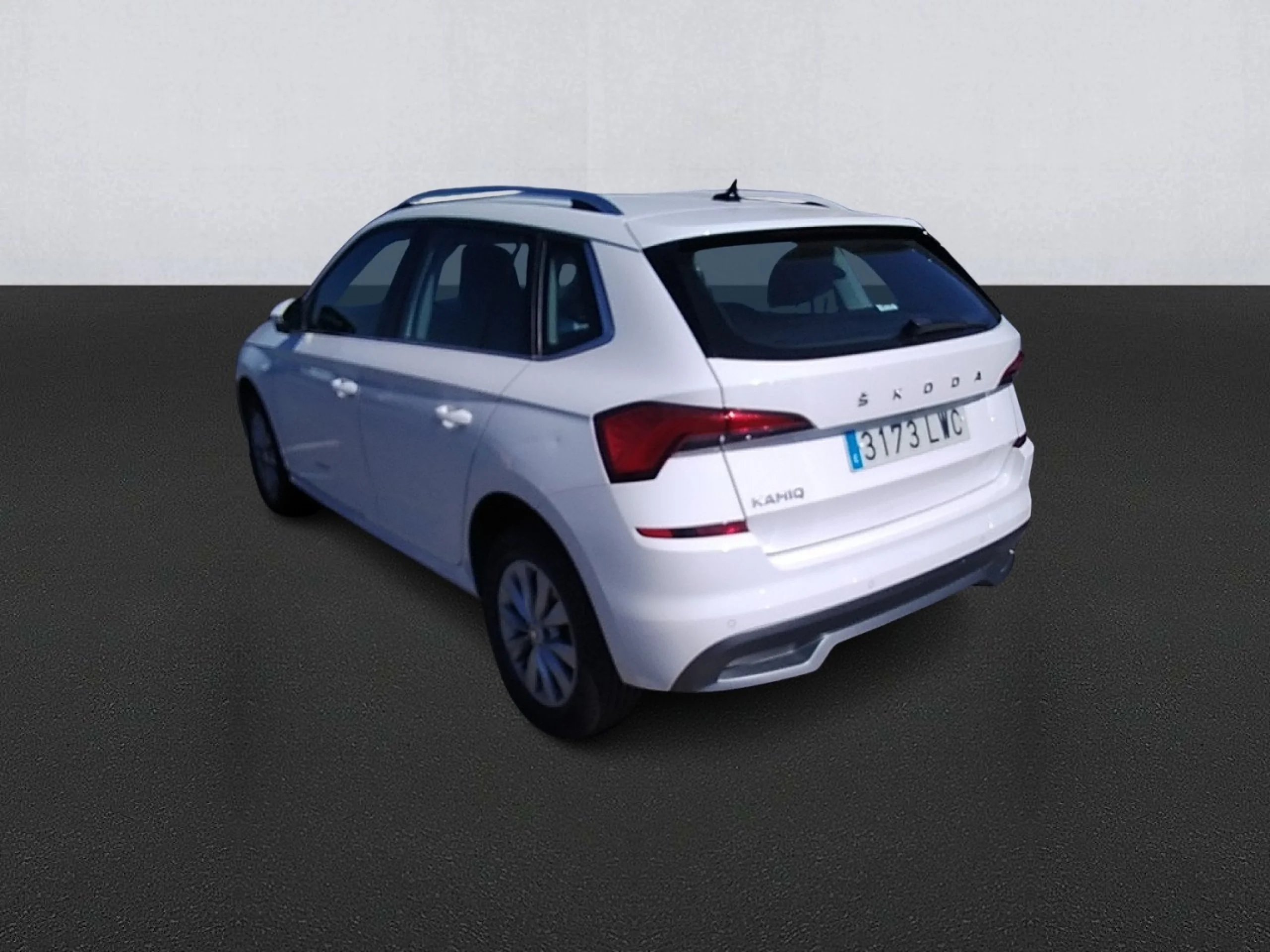 Skoda Kamiq 1.0 TSI 81kW (110CV) DSG AMBITION - Foto 6