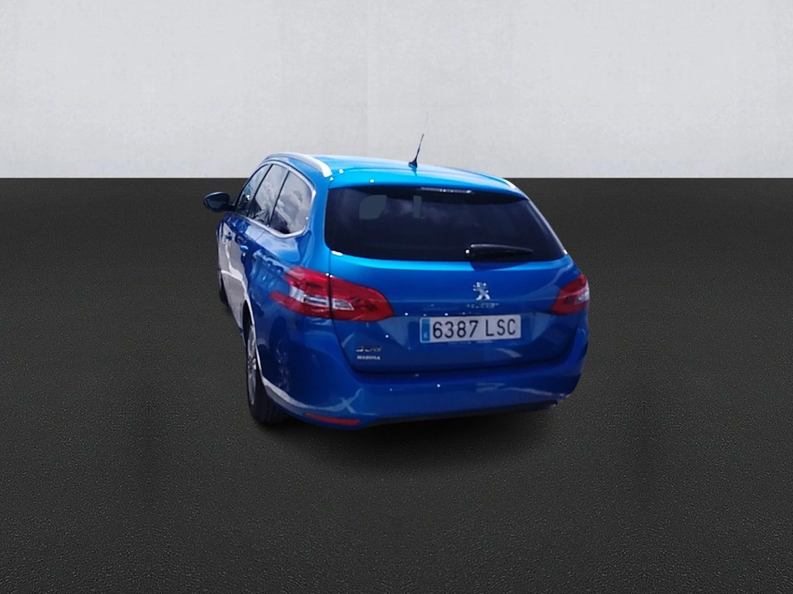 Peugeot 308 SW Allure Pack BlueHDI 130 S&amp;S - Foto 6