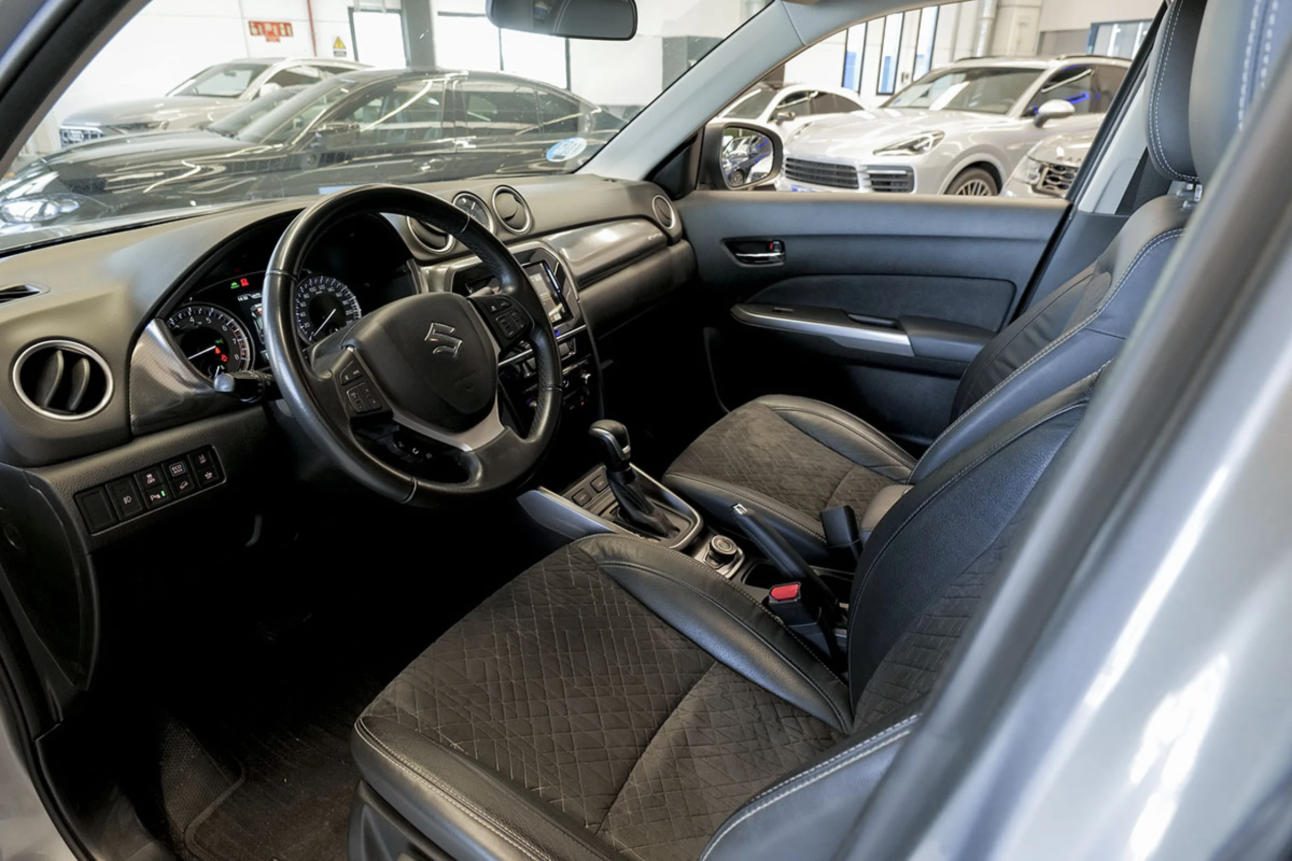 Suzuki Vitara 1.5 GLX 4WD Strong Hybrid Auto - Foto 4