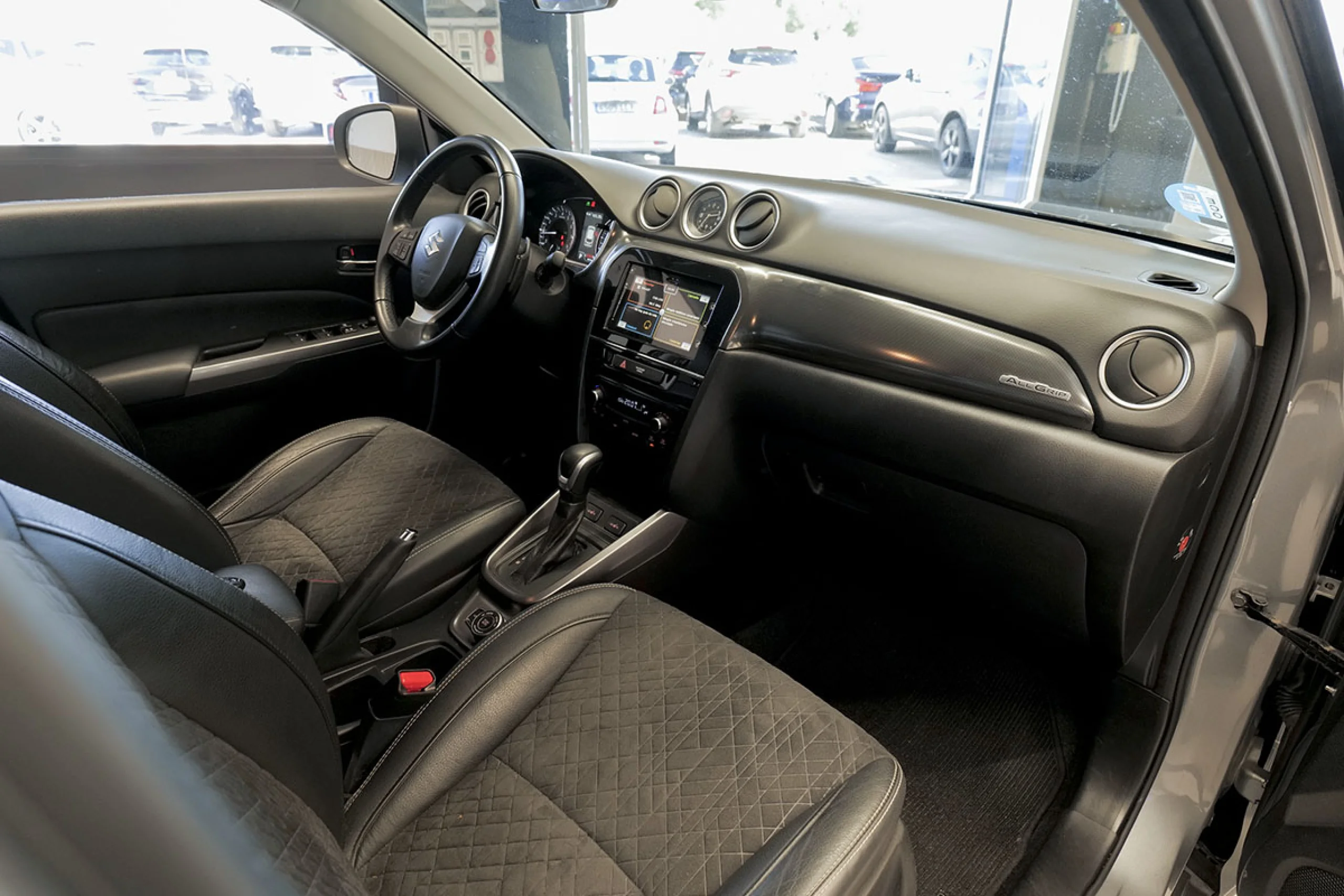 Suzuki Vitara 1.5 GLX 4WD Strong Hybrid Auto - Foto 34