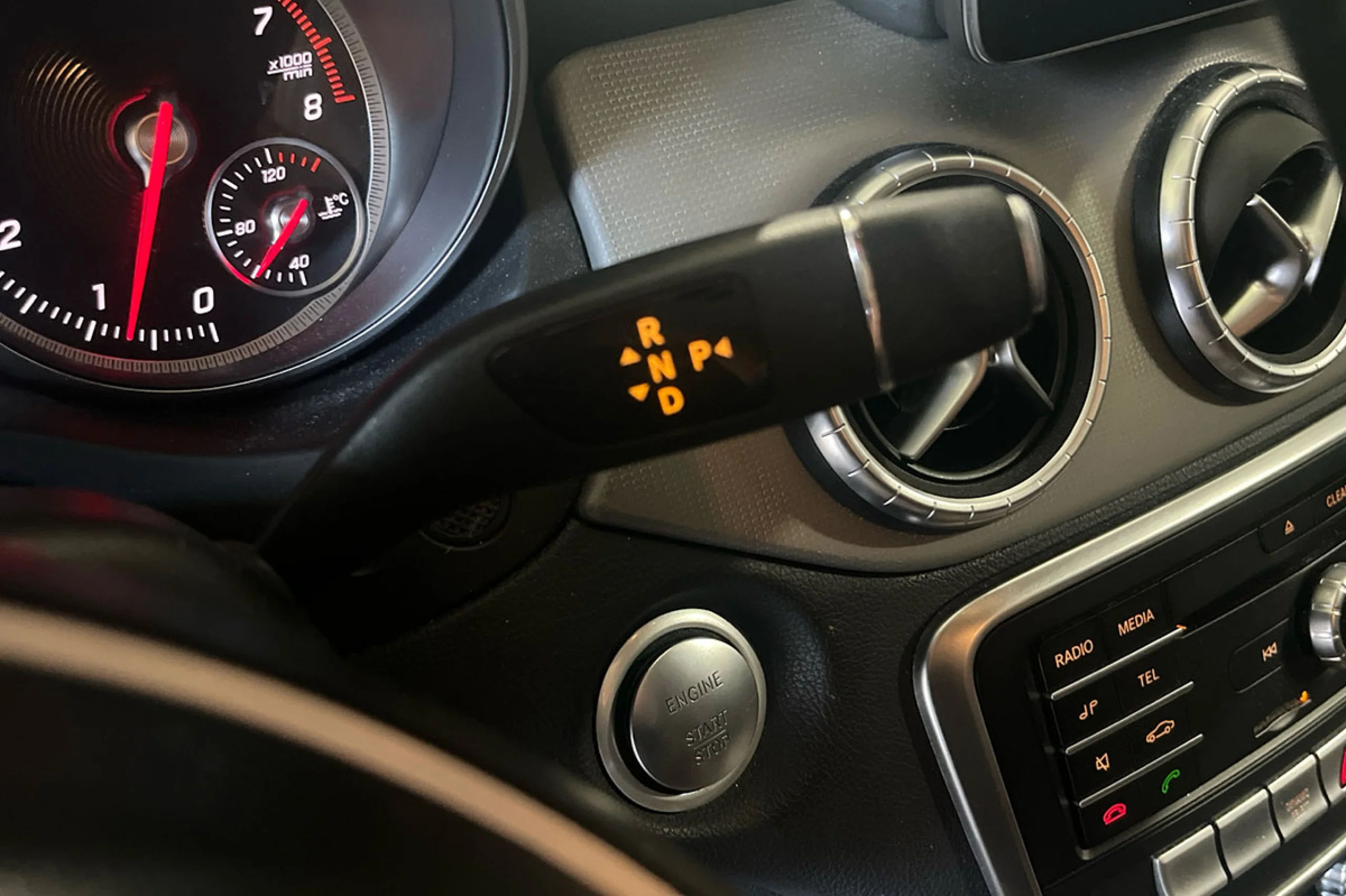 Mercedes-Benz CLA 200 Clase CLA CLA 200 - Foto 35