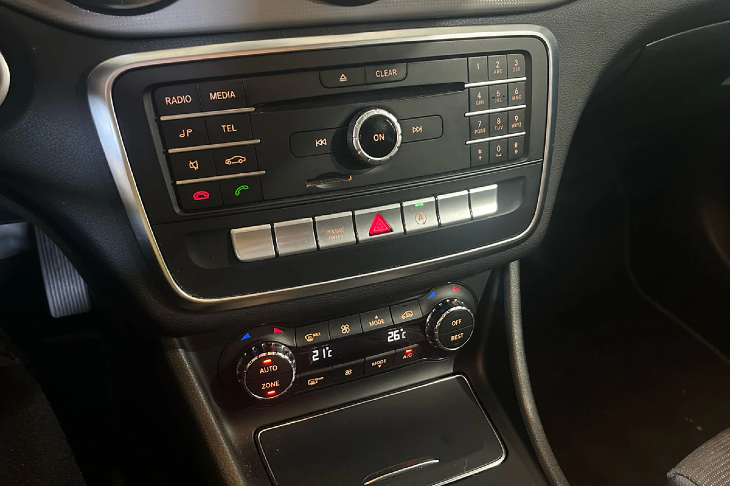 Mercedes-Benz CLA 200 Clase CLA CLA 200 - Foto 32