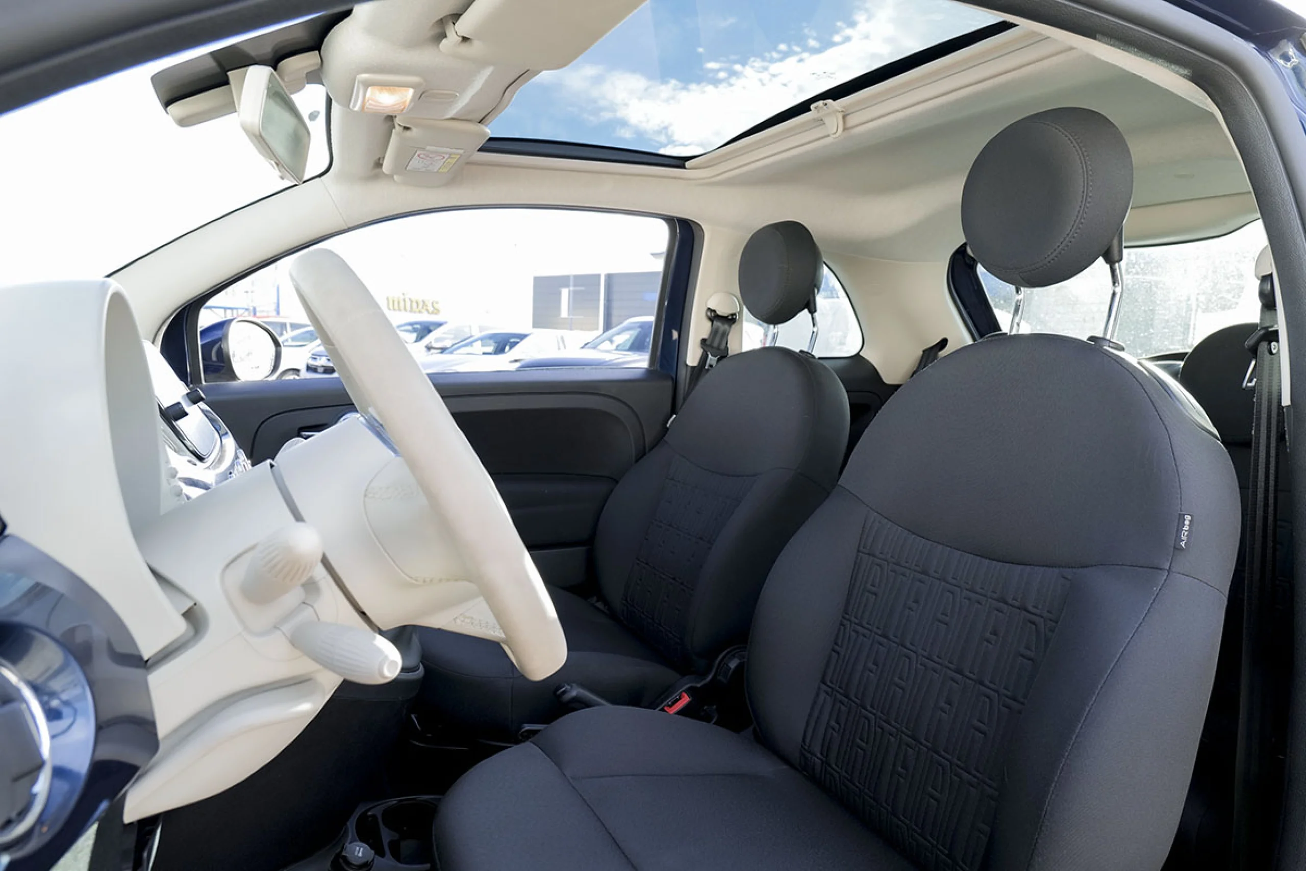 Fiat 500 Dolcevita 1.0 Hybrid 51KW 70 CV - Foto 18