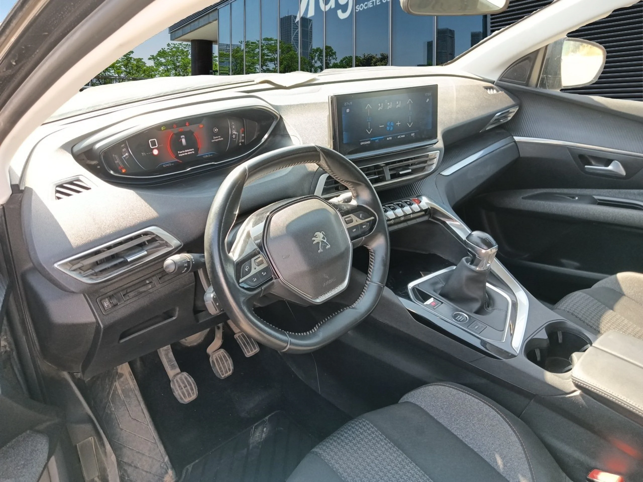 Peugeot 3008 1.5 BlueHDi 96kW (130CV) S&amp;S Active Pack - Foto 7