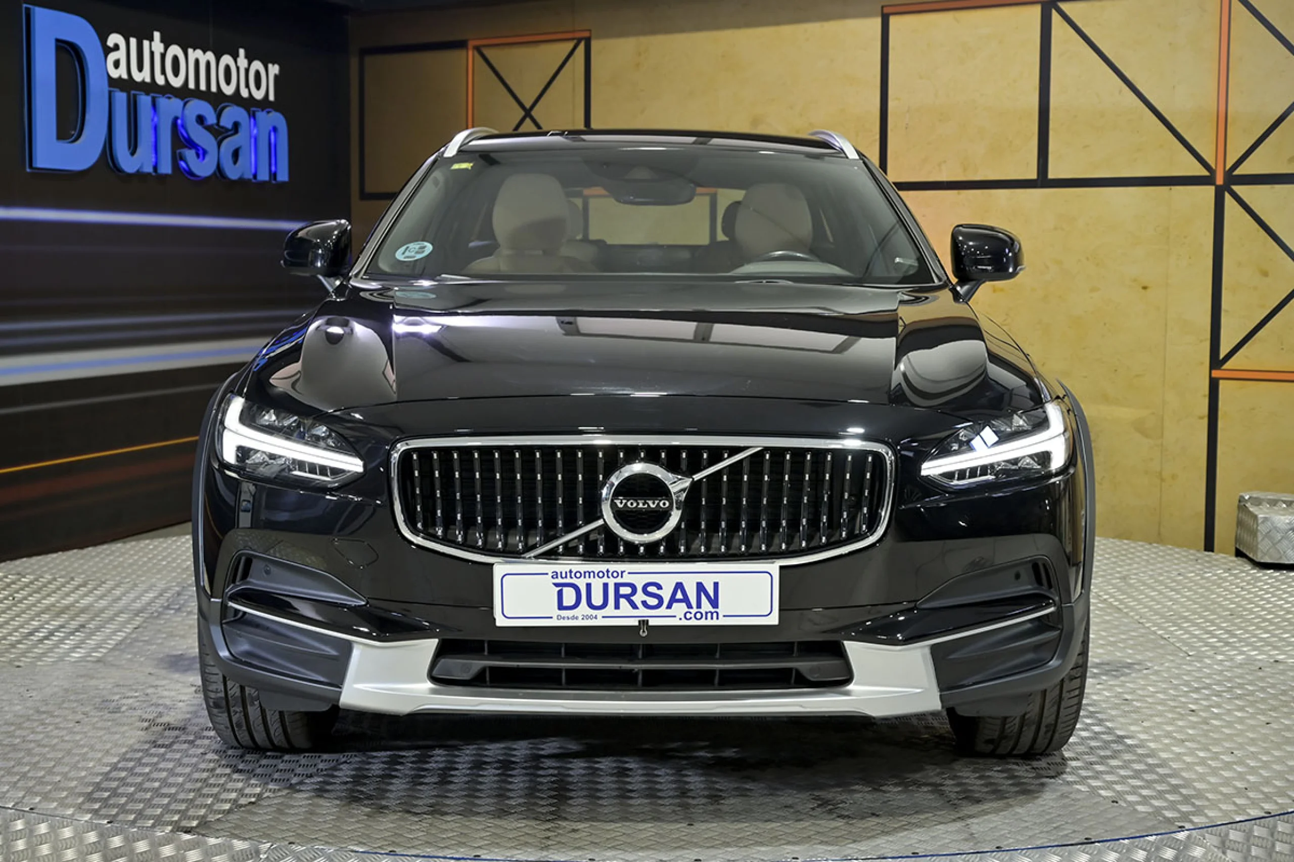 Volvo V90 Cross Country 2.0 D4 AWD Auto - Foto 2
