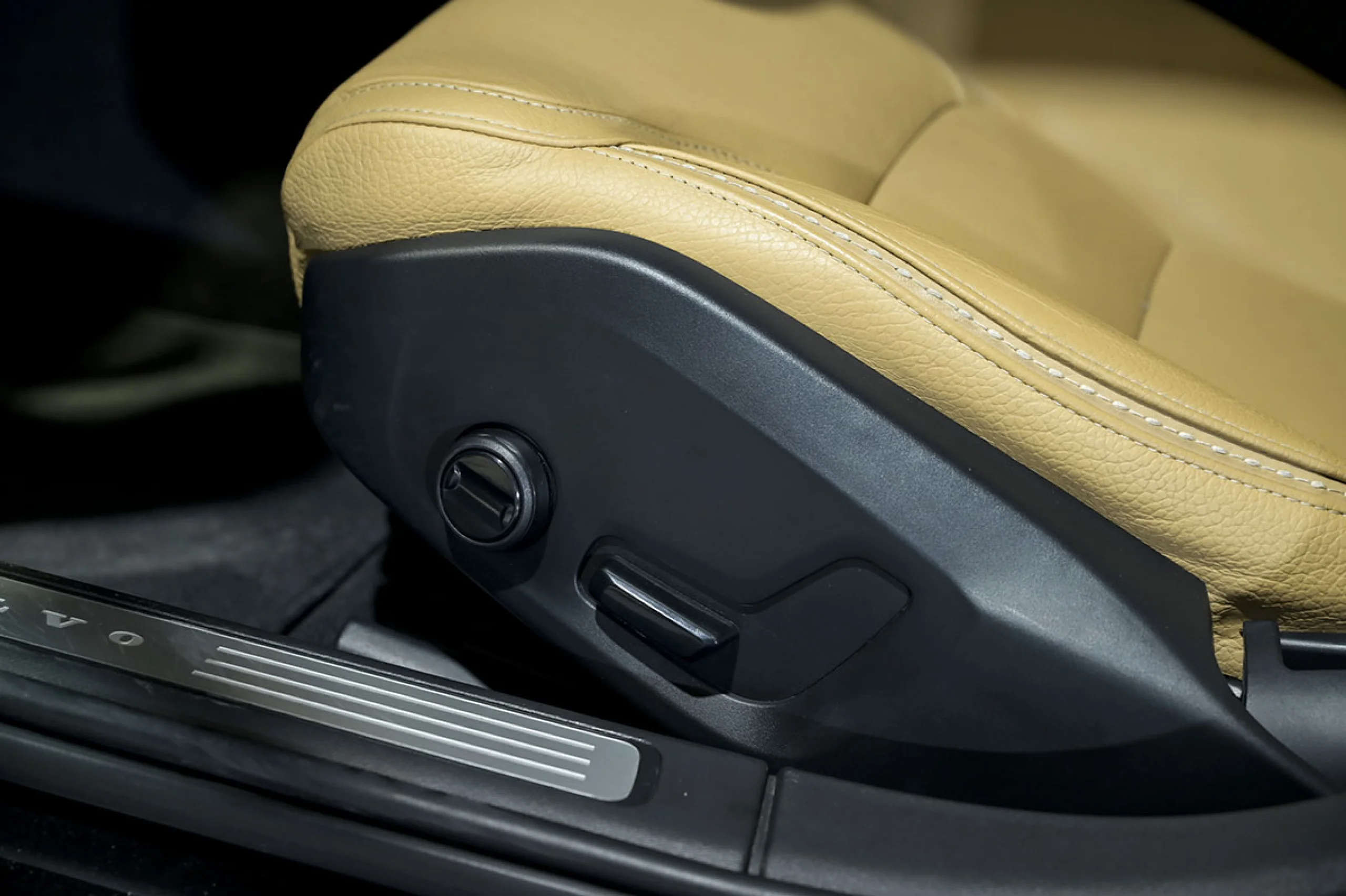 Volvo V90 Cross Country 2.0 D4 AWD Auto - Foto 23