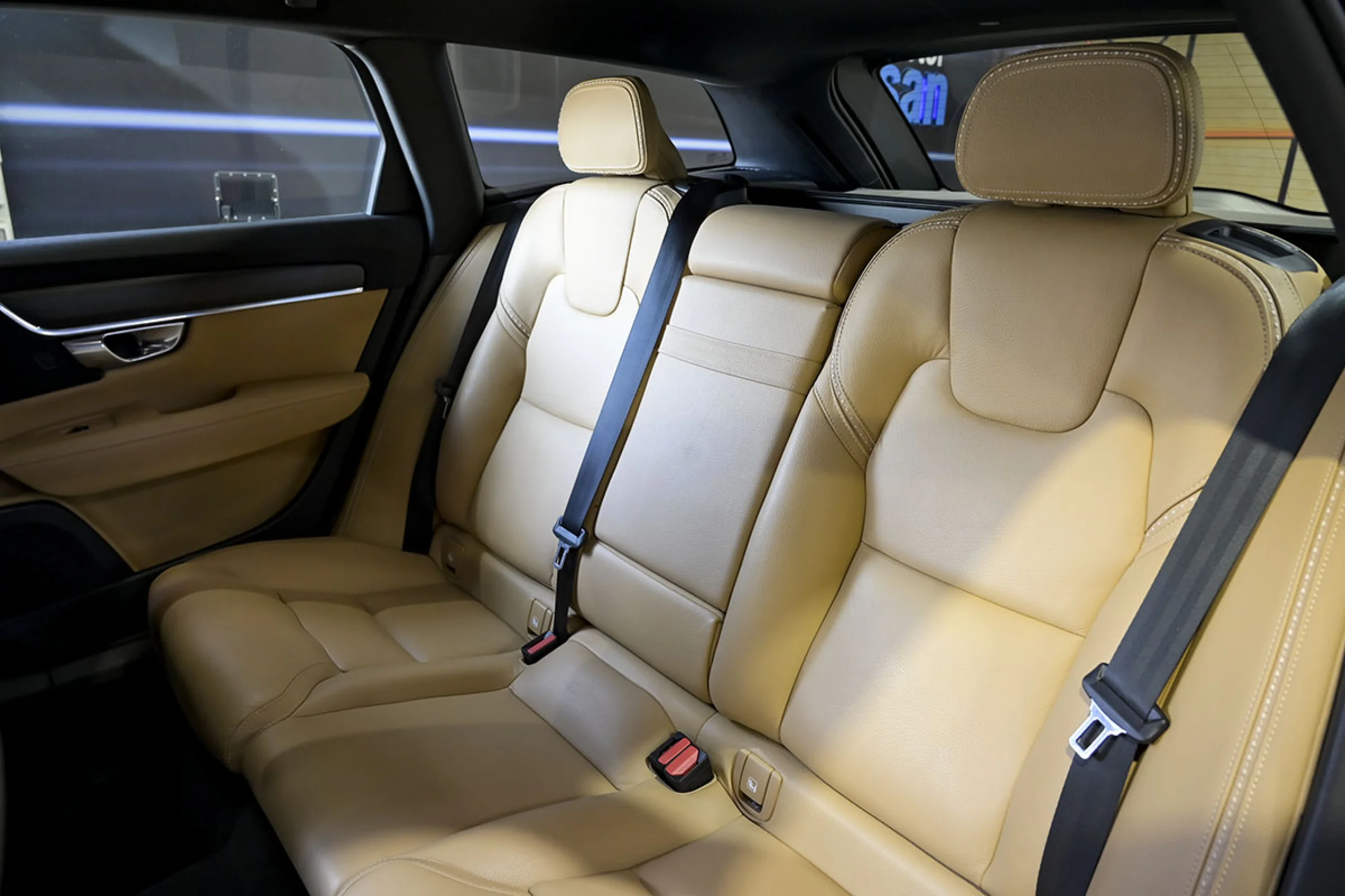 Volvo V90 Cross Country 2.0 D4 AWD Auto - Foto 16