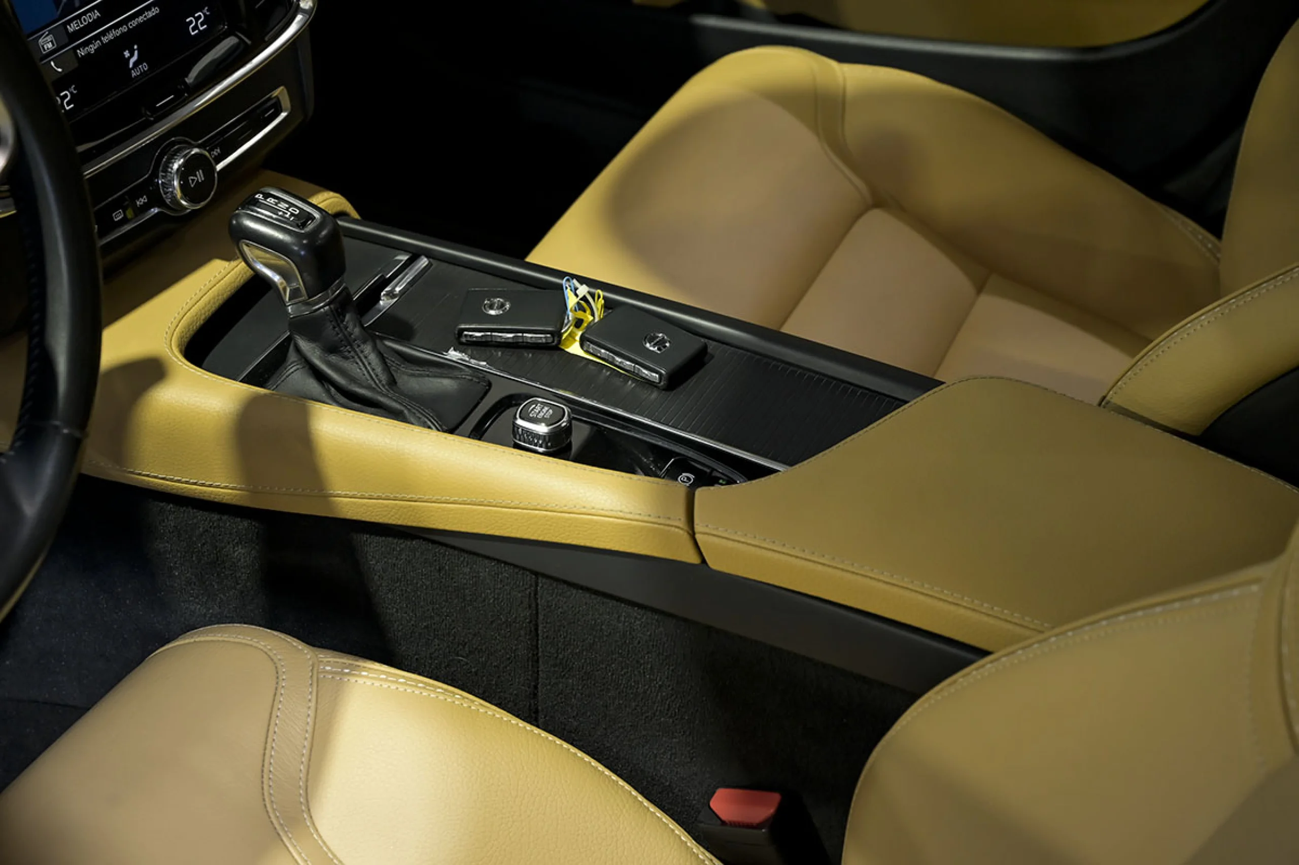 Volvo V90 Cross Country 2.0 D4 AWD Auto - Foto 33