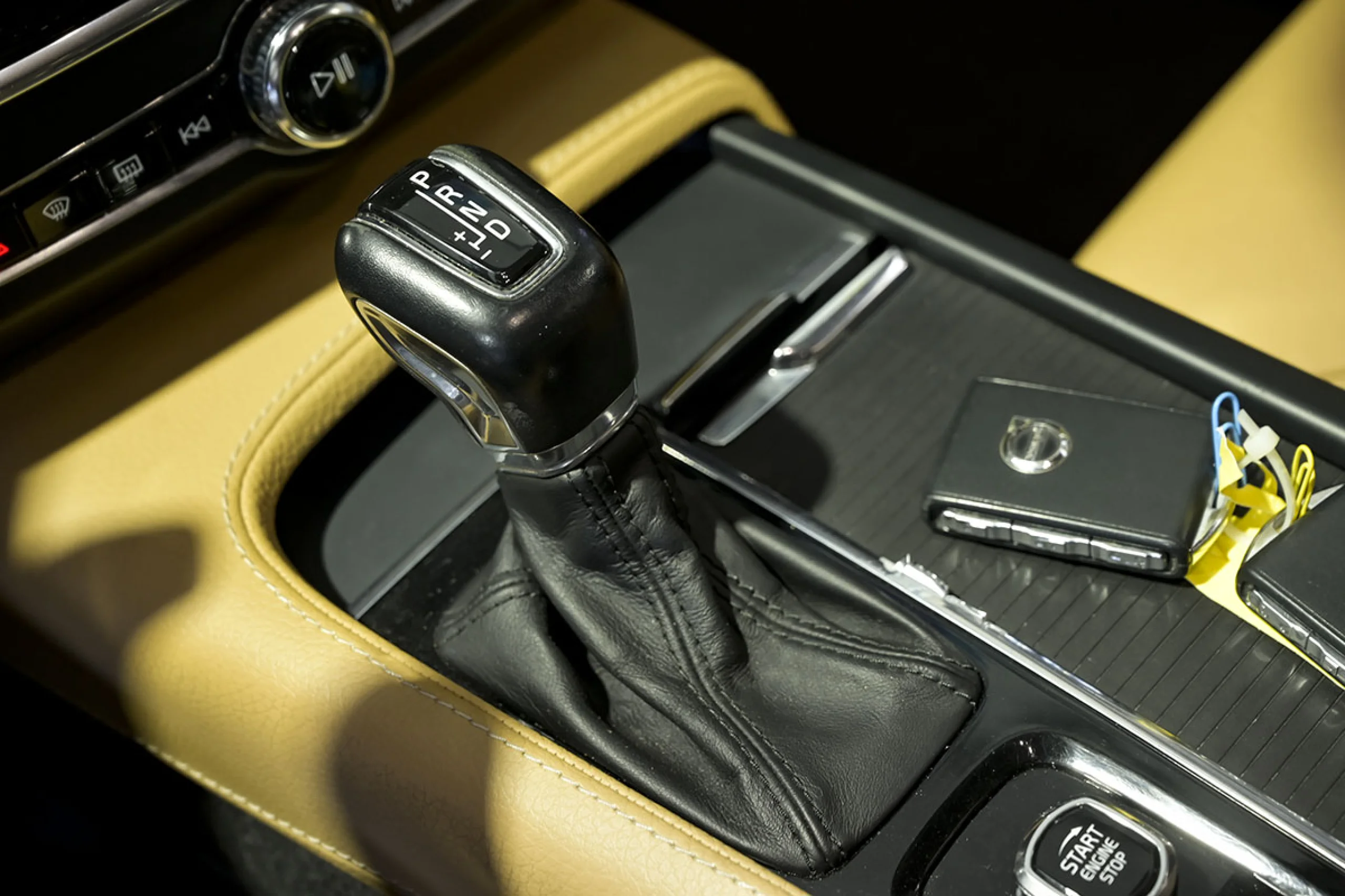 Volvo V90 Cross Country 2.0 D4 AWD Auto - Foto 34