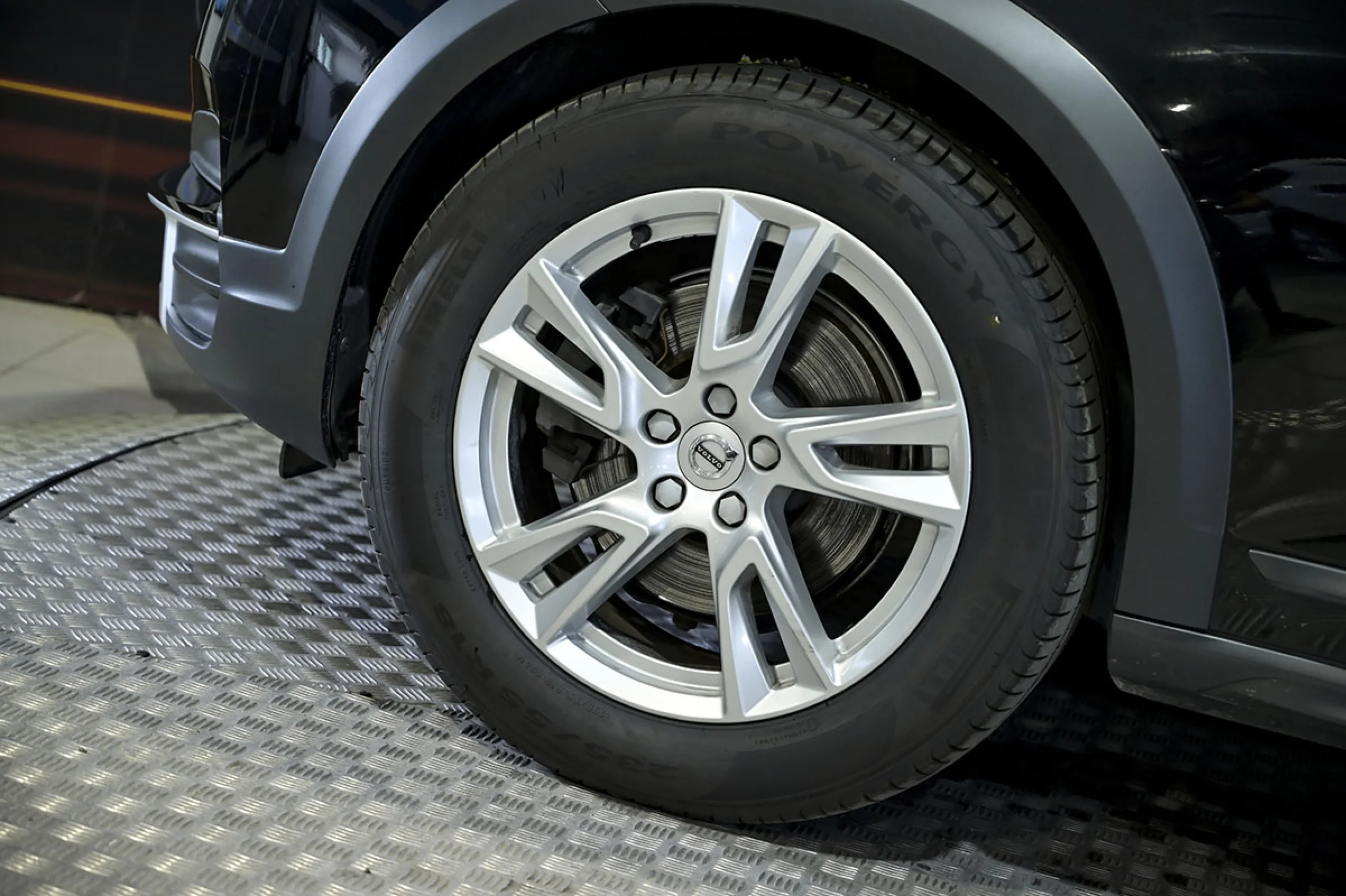 Volvo V90 Cross Country 2.0 D4 AWD Auto - Foto 13