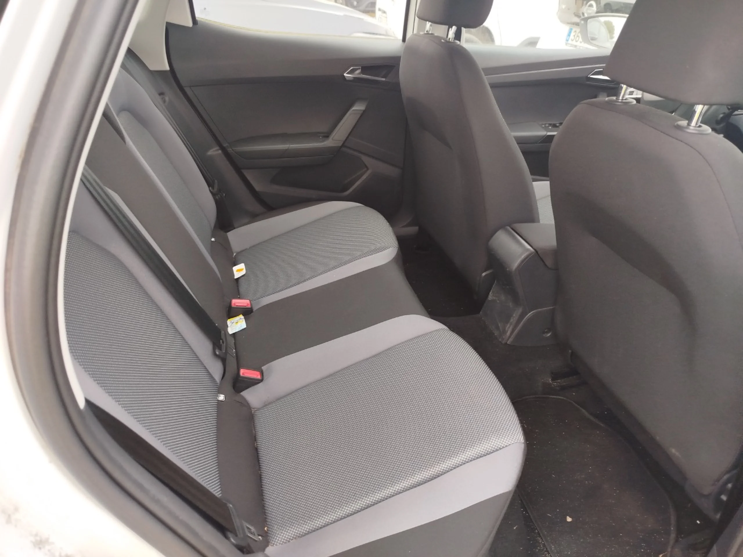 Seat Arona 1.0 TSI 81kW (110CV) Style Go2 - Foto 8