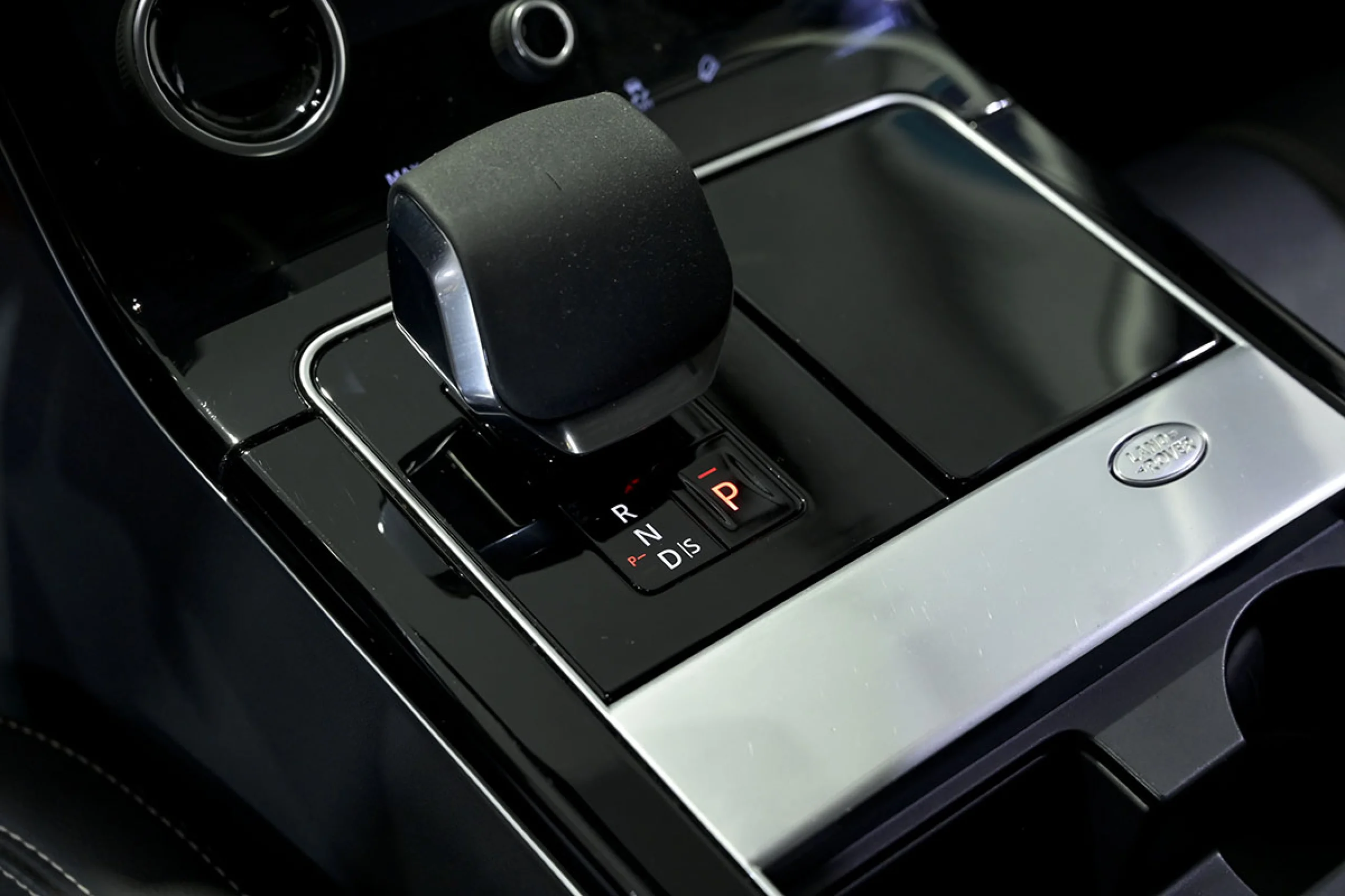 Land Rover Range Rover Velar 2.0D I4 150kW 204CV S 4WD Auto - Foto 41