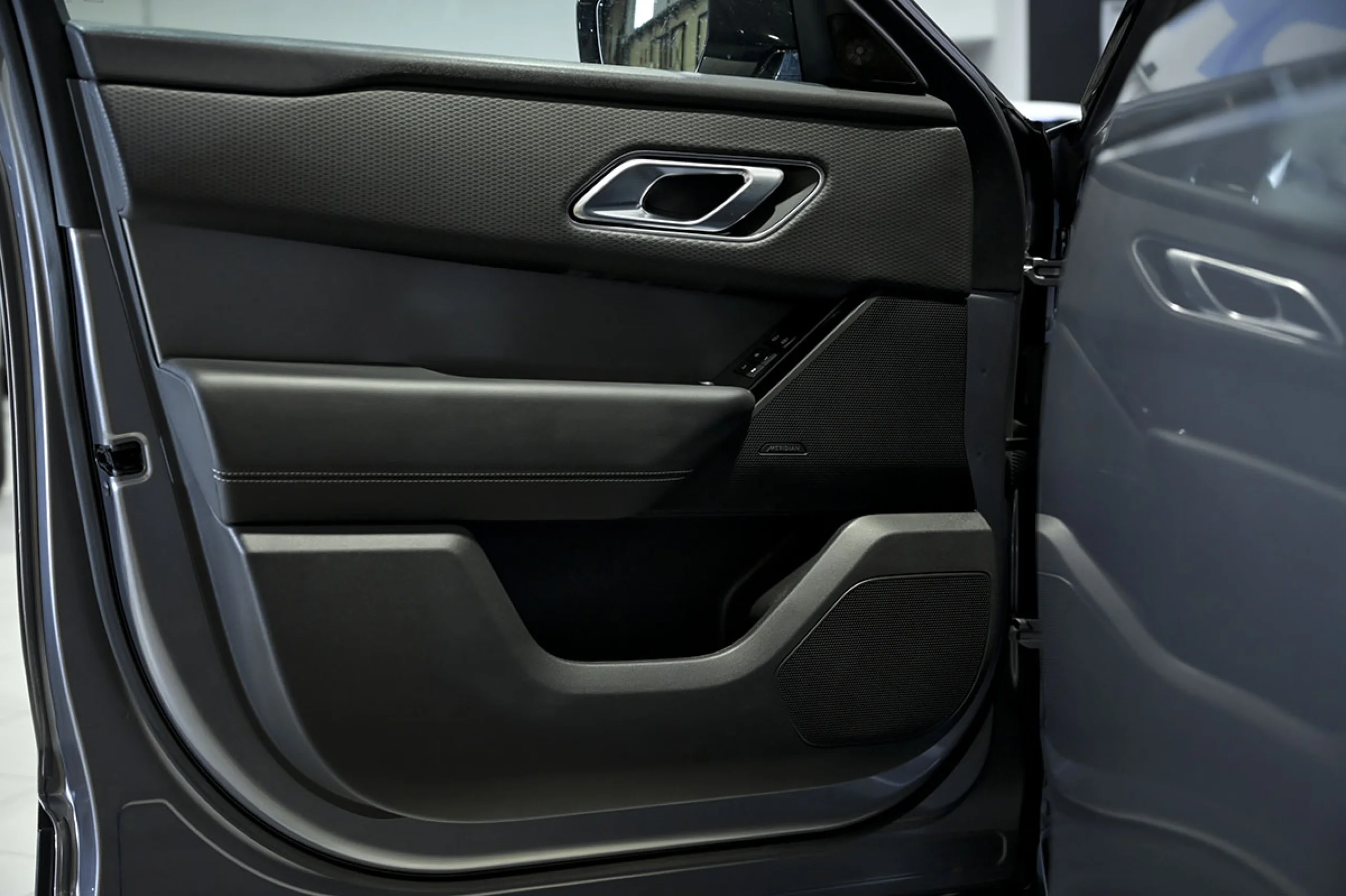 Land Rover Range Rover Velar 2.0D I4 150kW 204CV S 4WD Auto - Foto 22